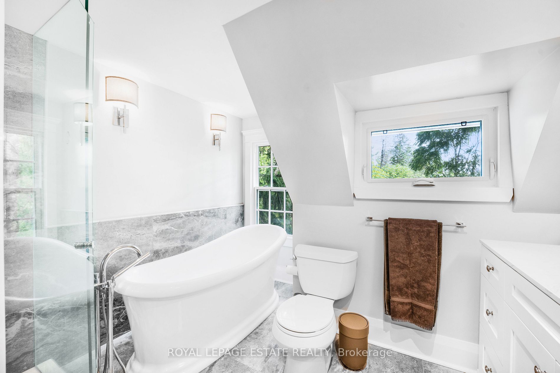 185 Uxbridge Pickering Line