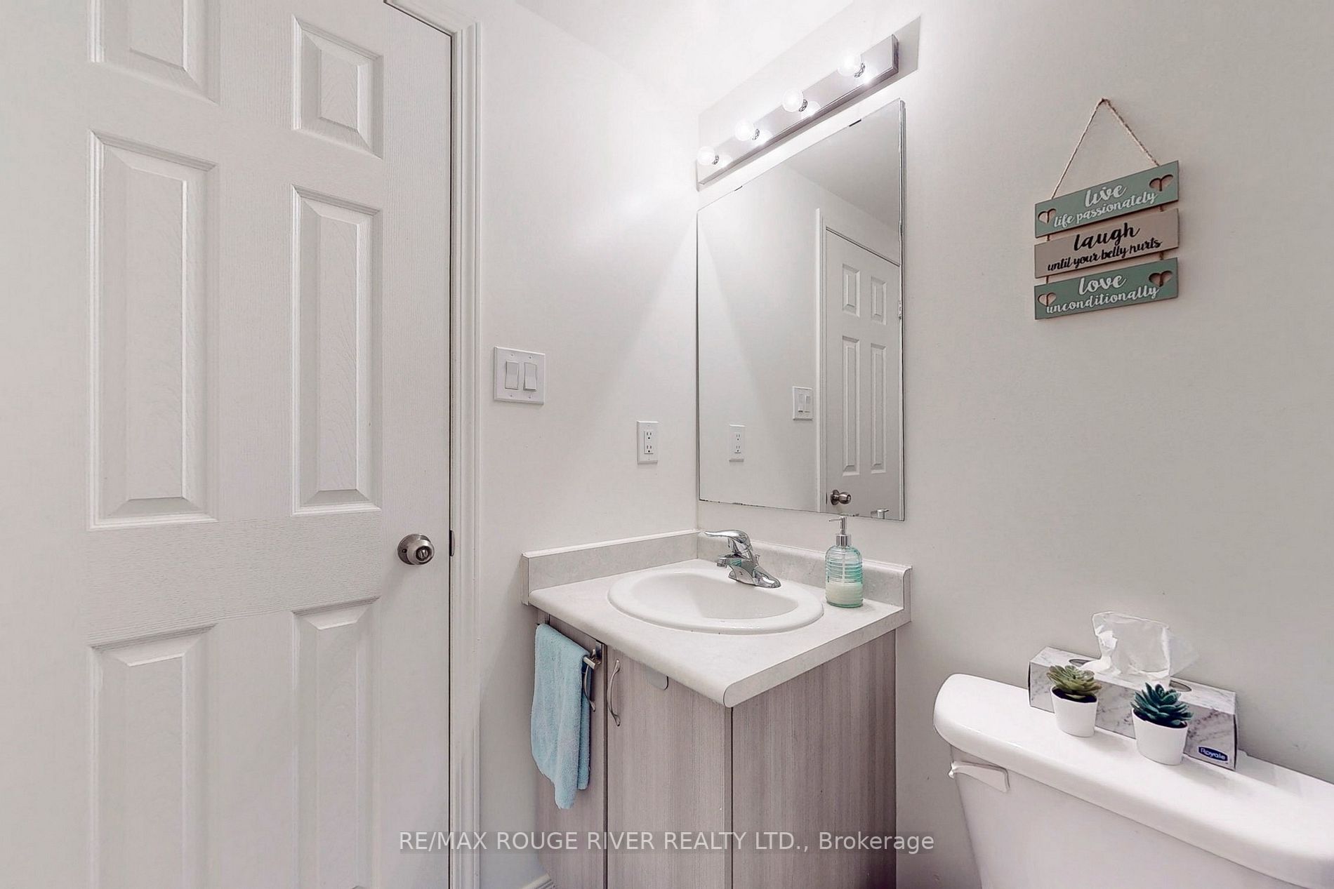 4715 Kingston Rd, #2
