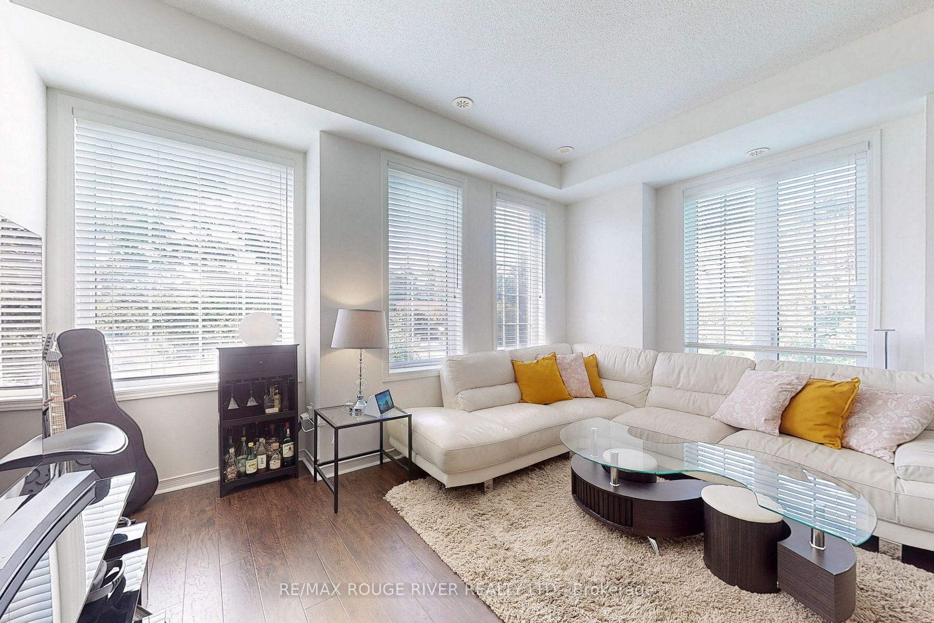4715 Kingston Rd, #2