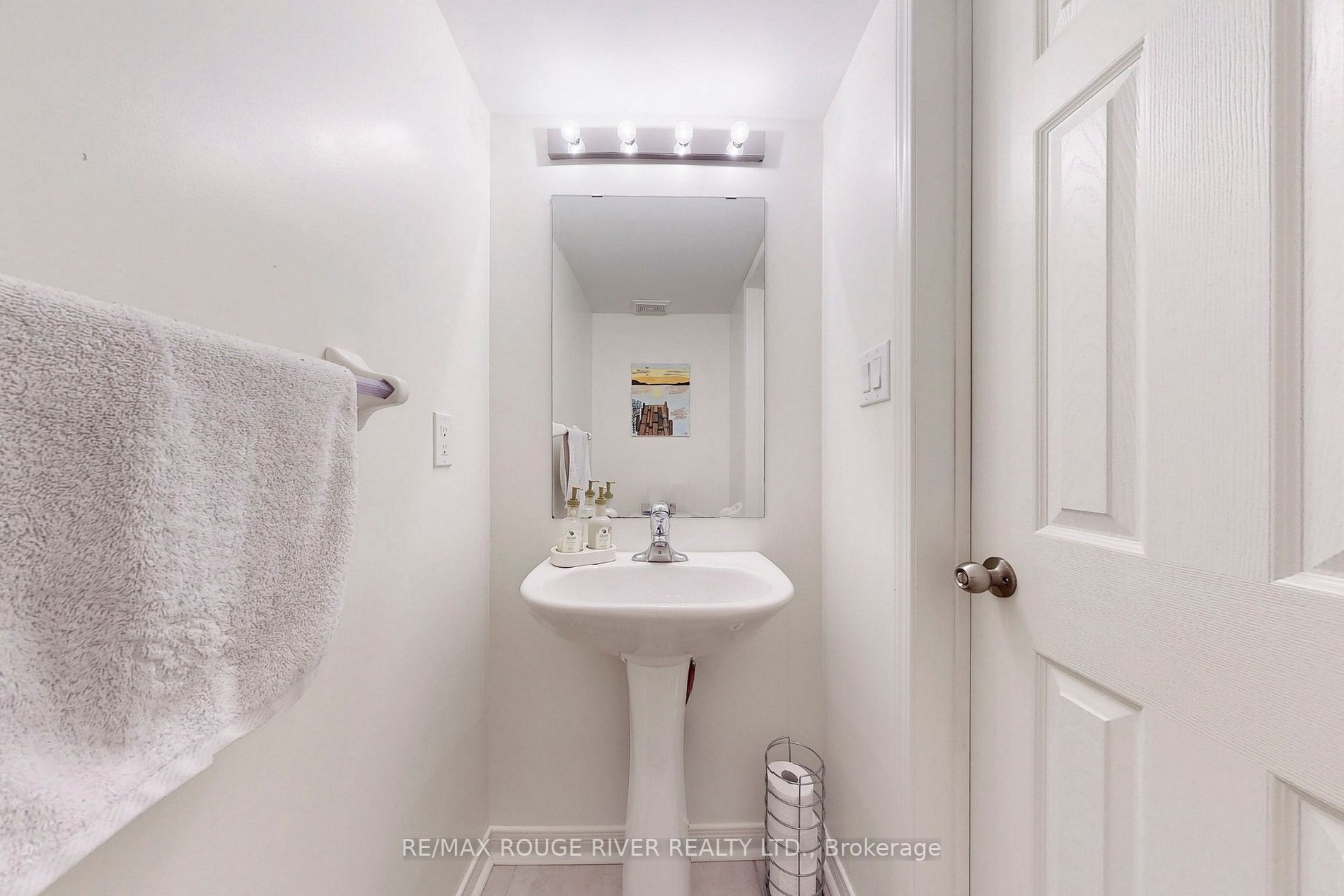 4715 Kingston Rd, #2