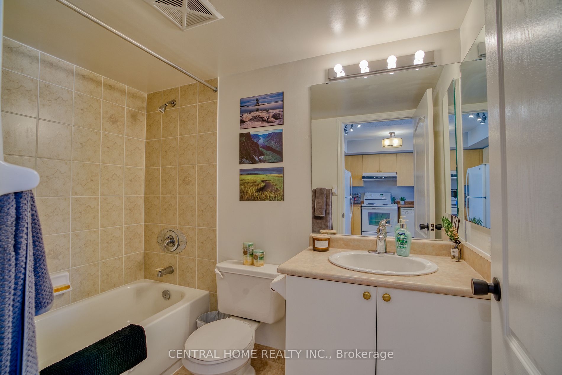 3650 Kingston Road, #520