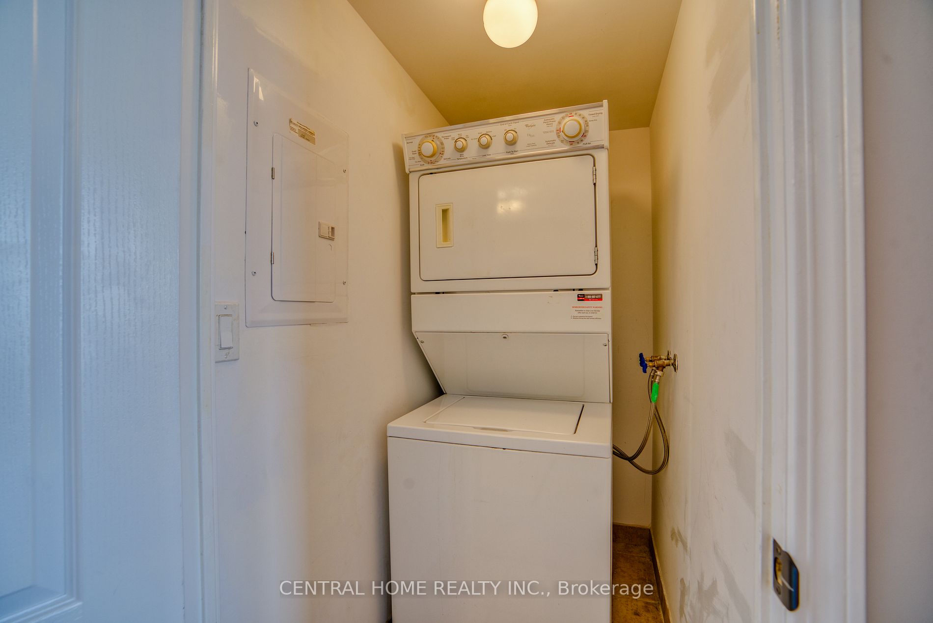 3650 Kingston Road, #520