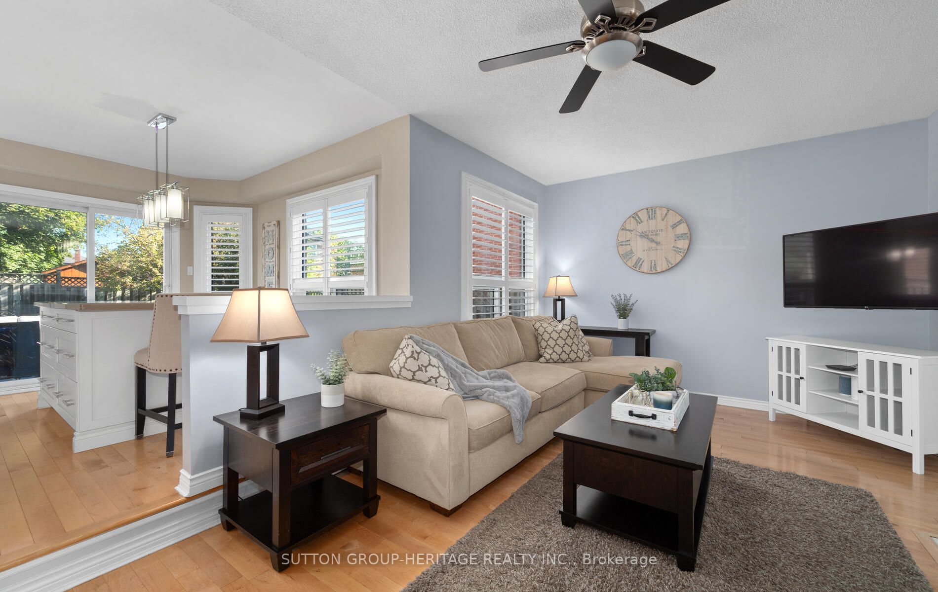 33 Spiers Crescent