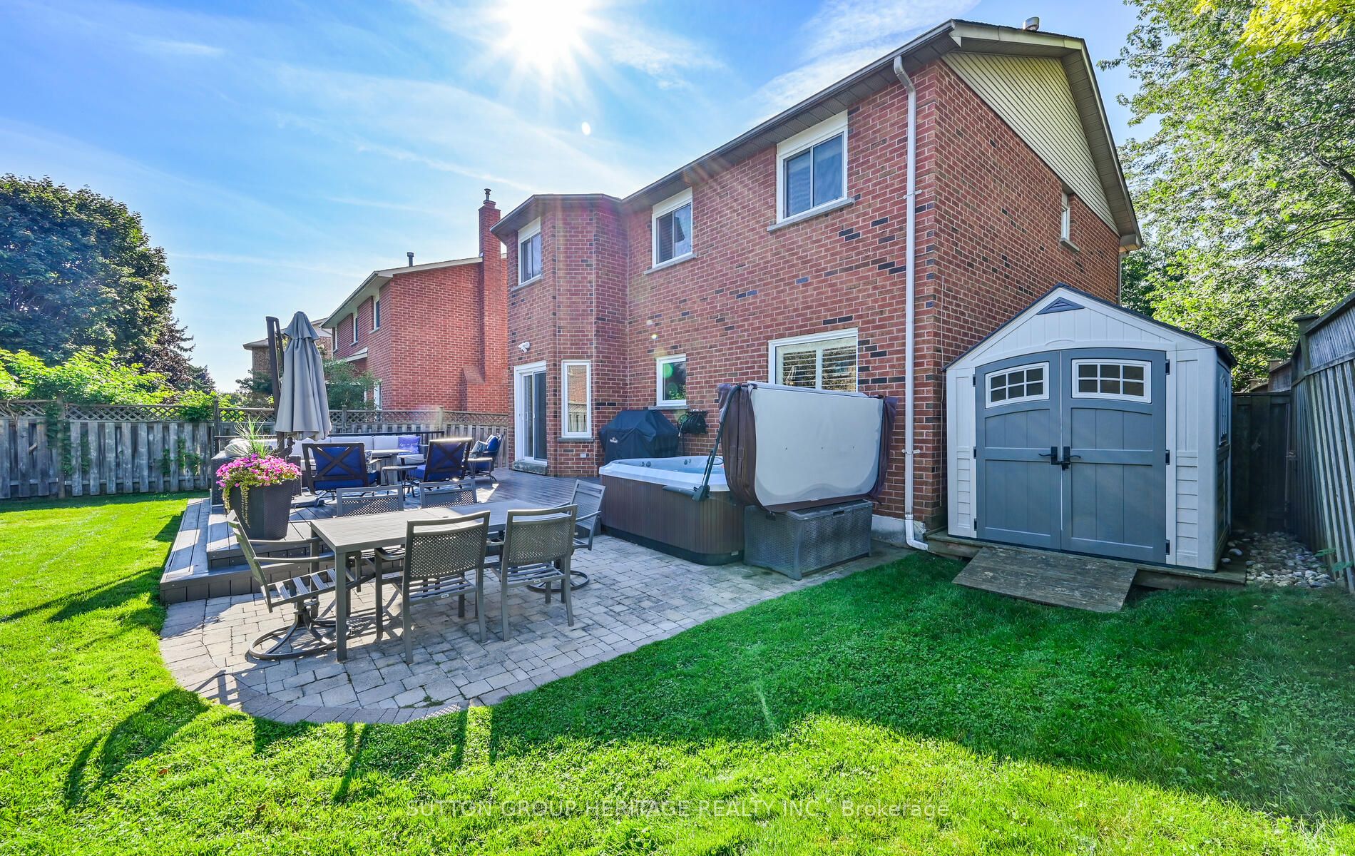 33 Spiers Crescent
