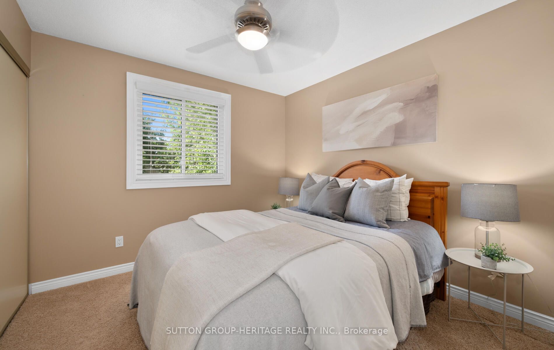33 Spiers Crescent