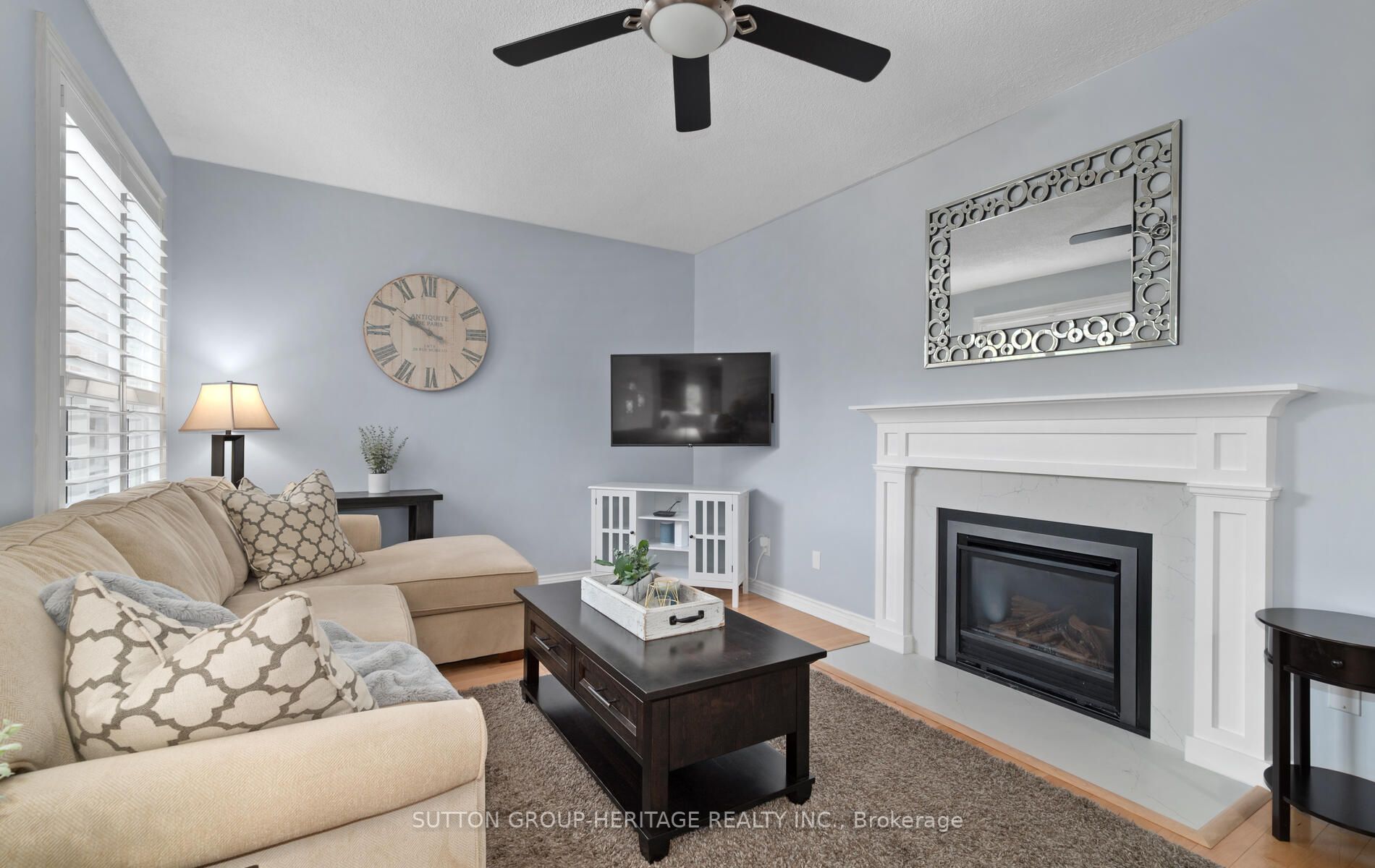 33 Spiers Crescent