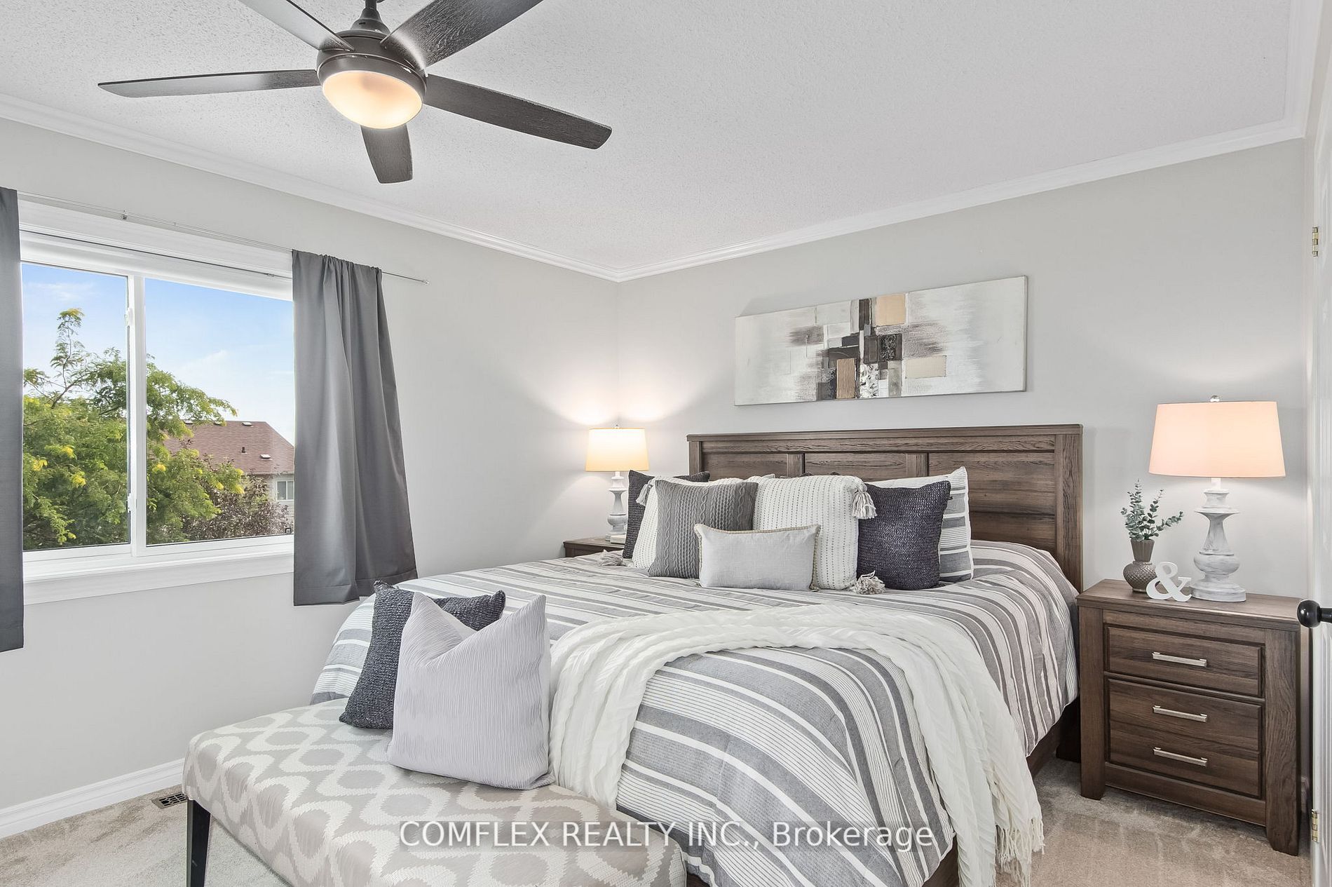 271 Scottsdale Dr
