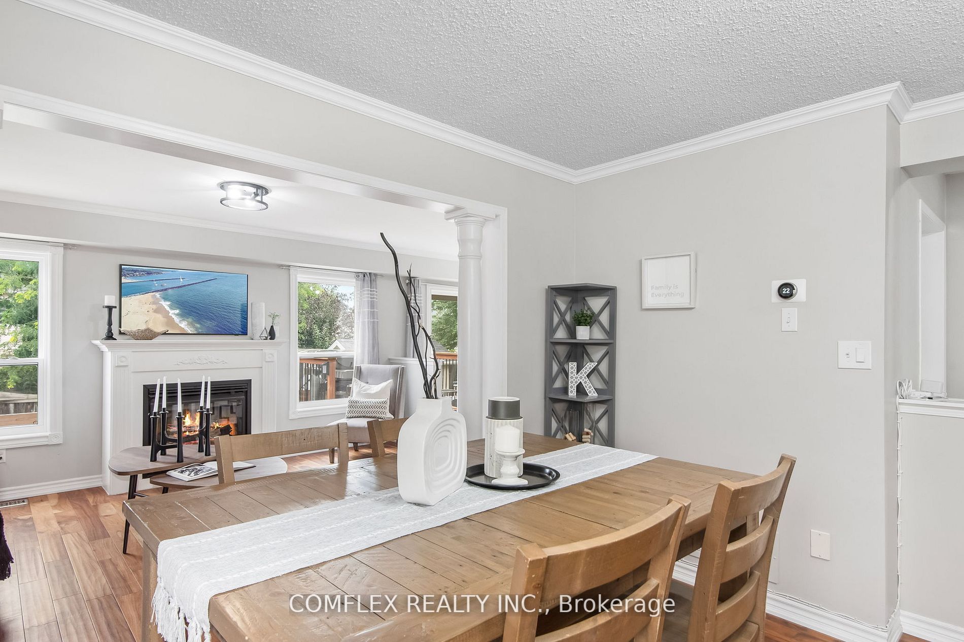 271 Scottsdale Dr