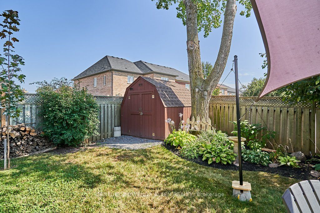 27 Bonathon Cres