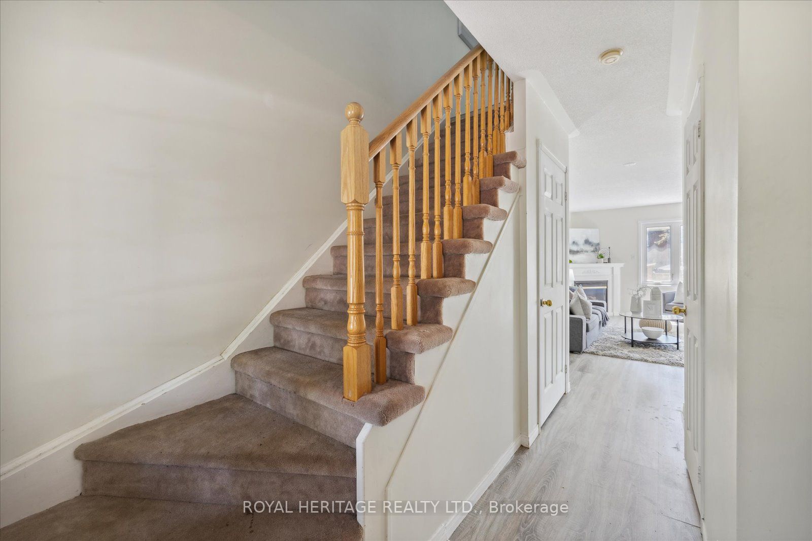 54 Zachary Pl