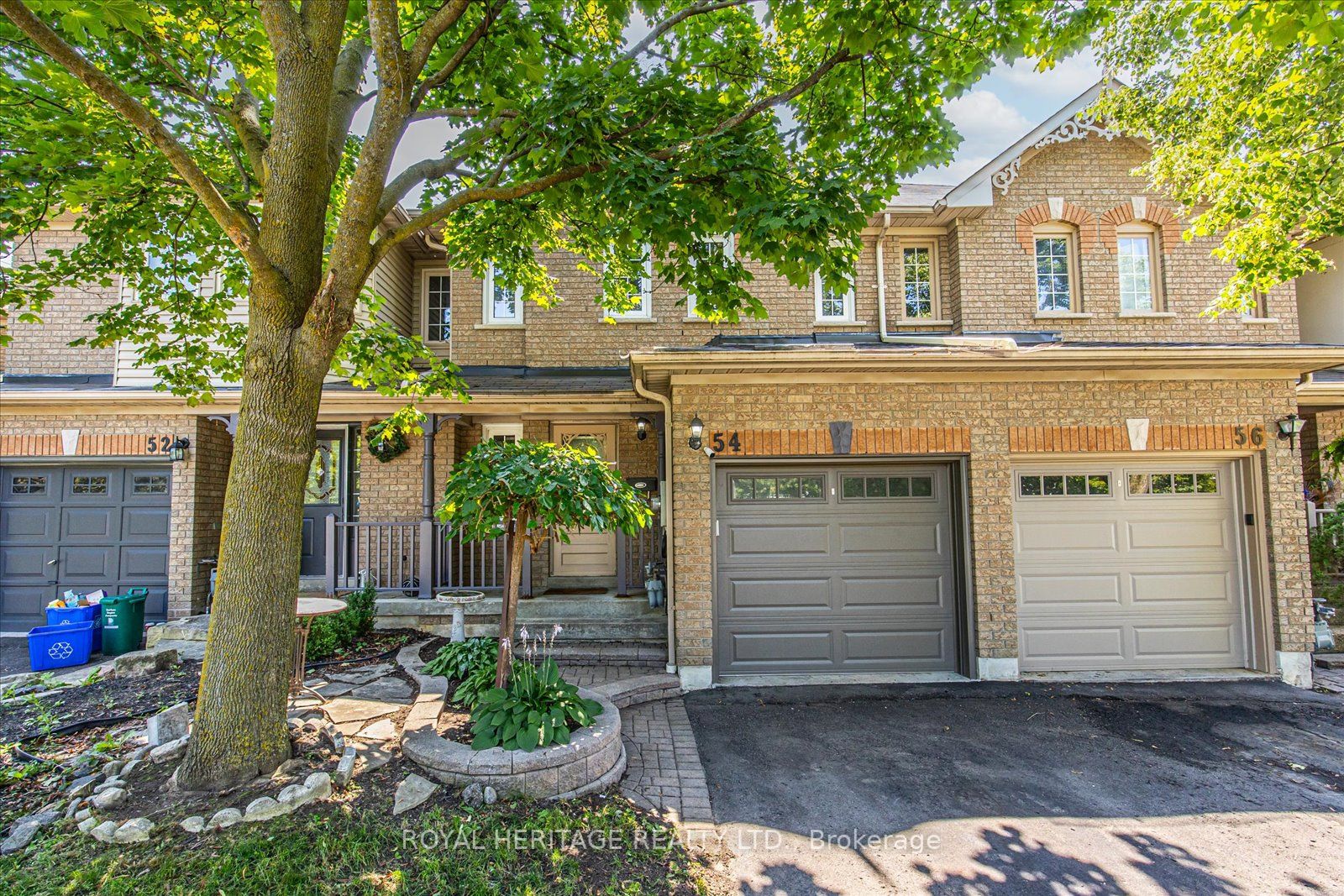 54 Zachary Pl