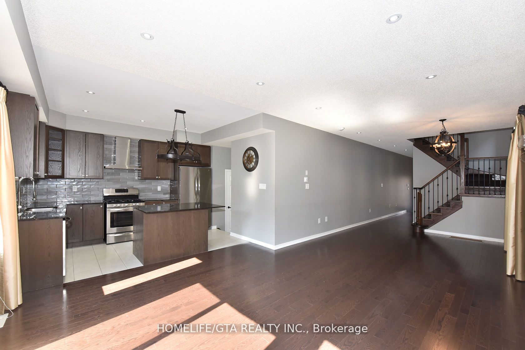 31 Ainley Road