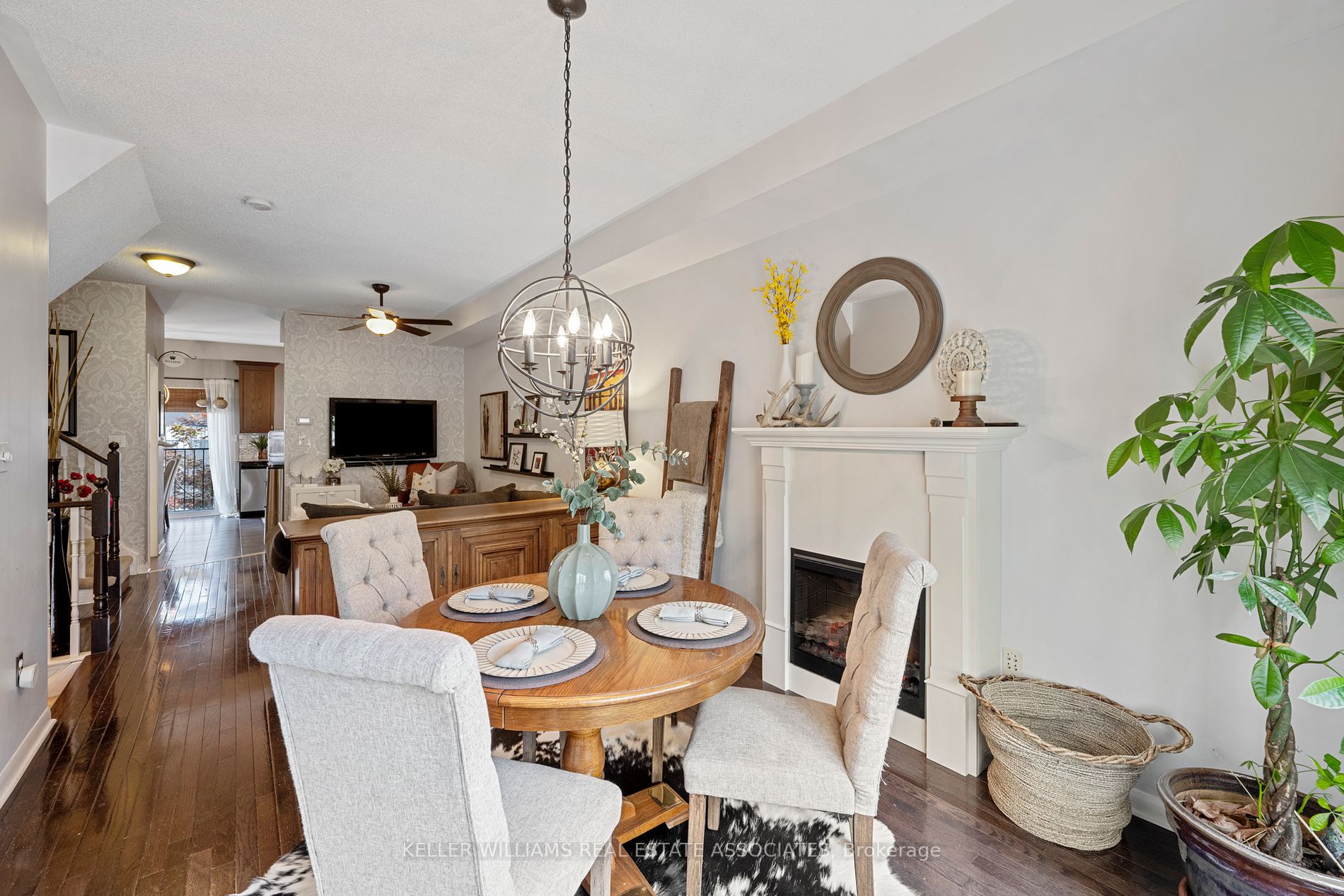 1250 St. Martins Dr, #21