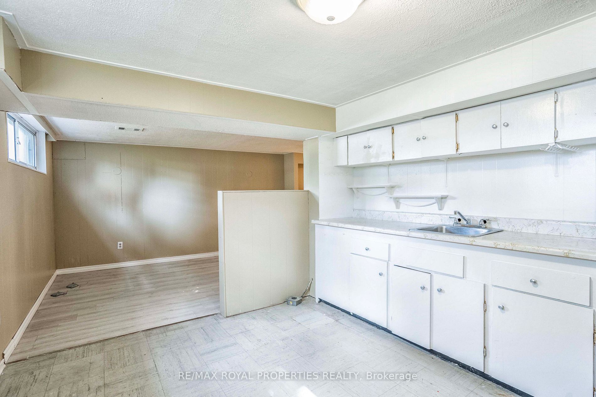 38 Clementine Sq