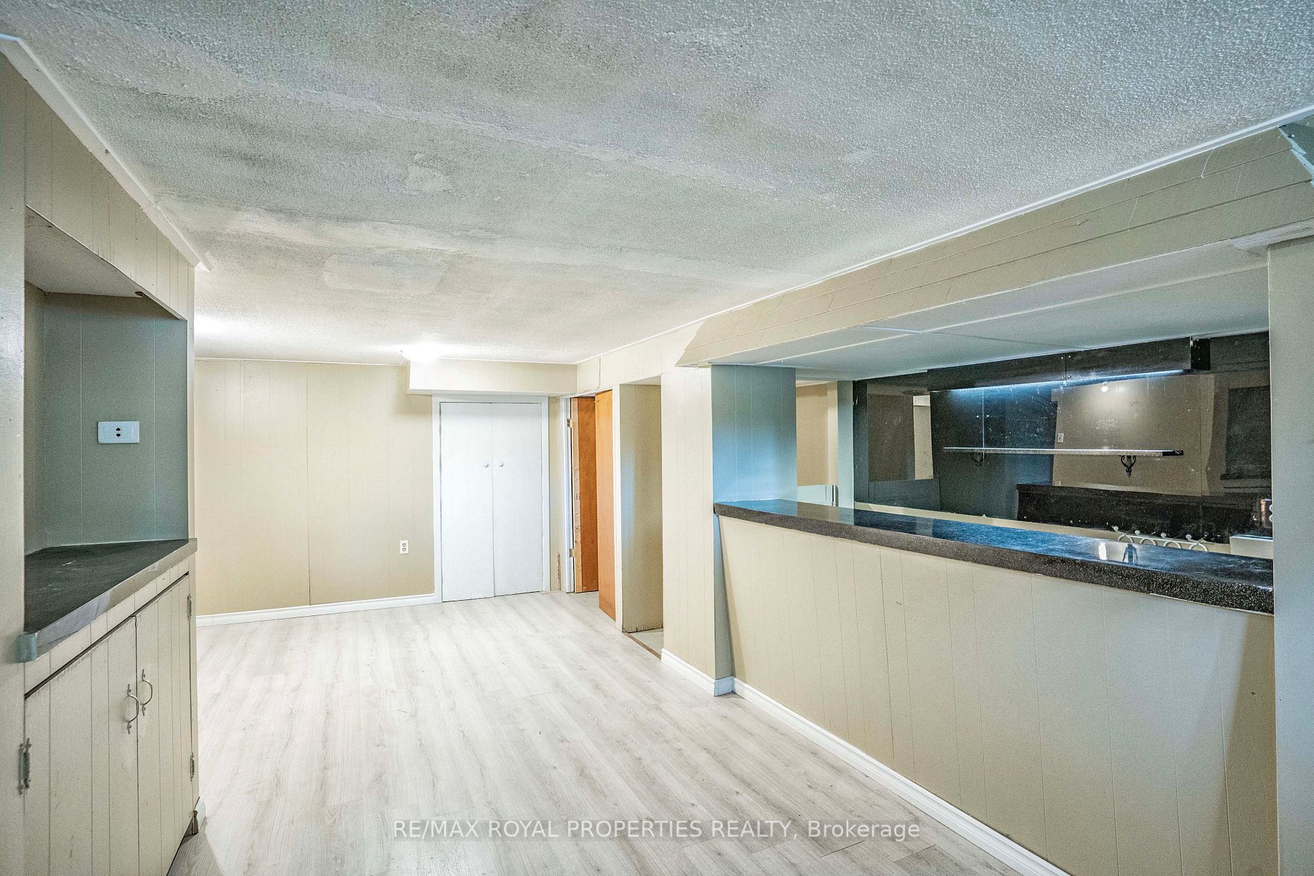 38 Clementine Sq