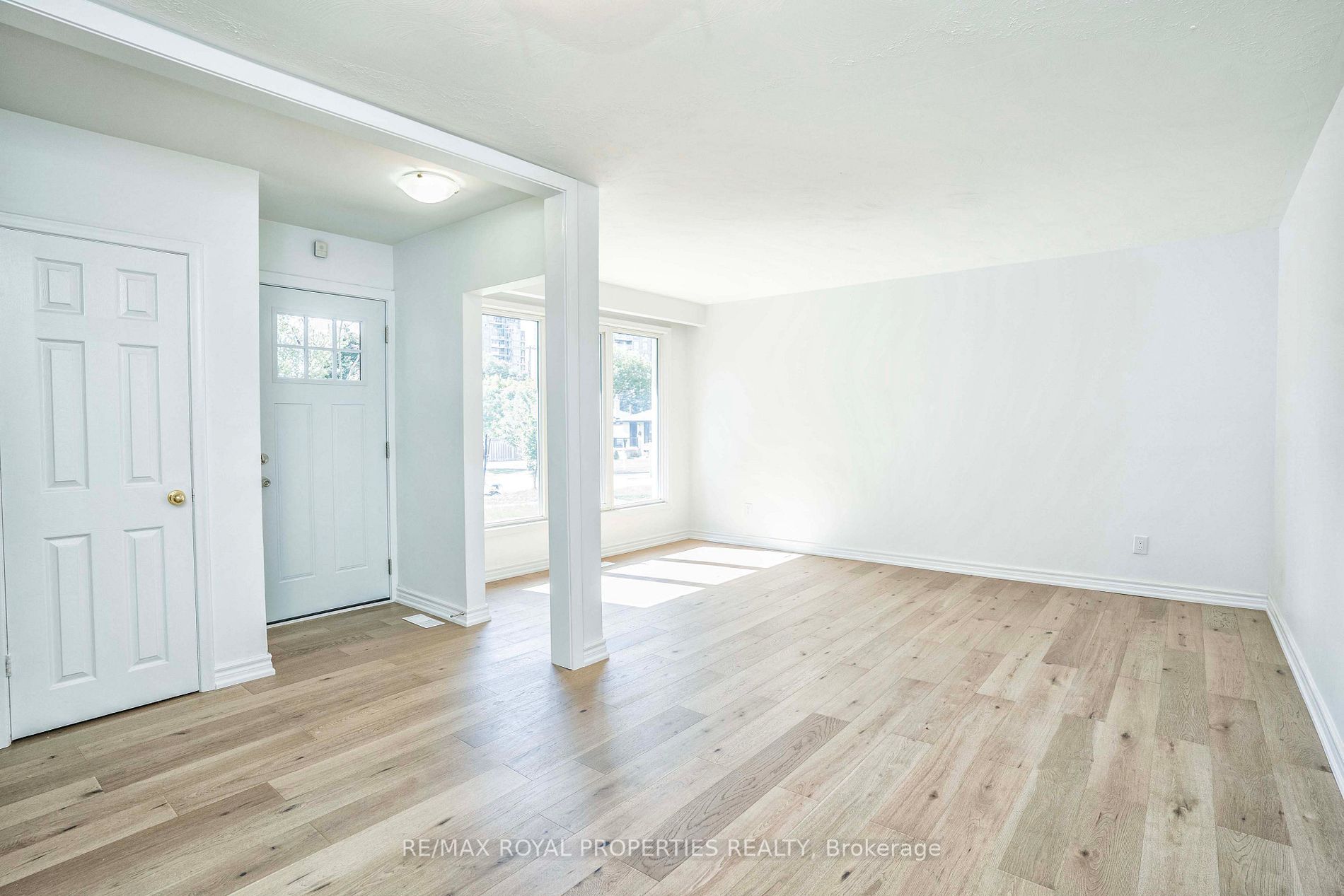 38 Clementine Sq