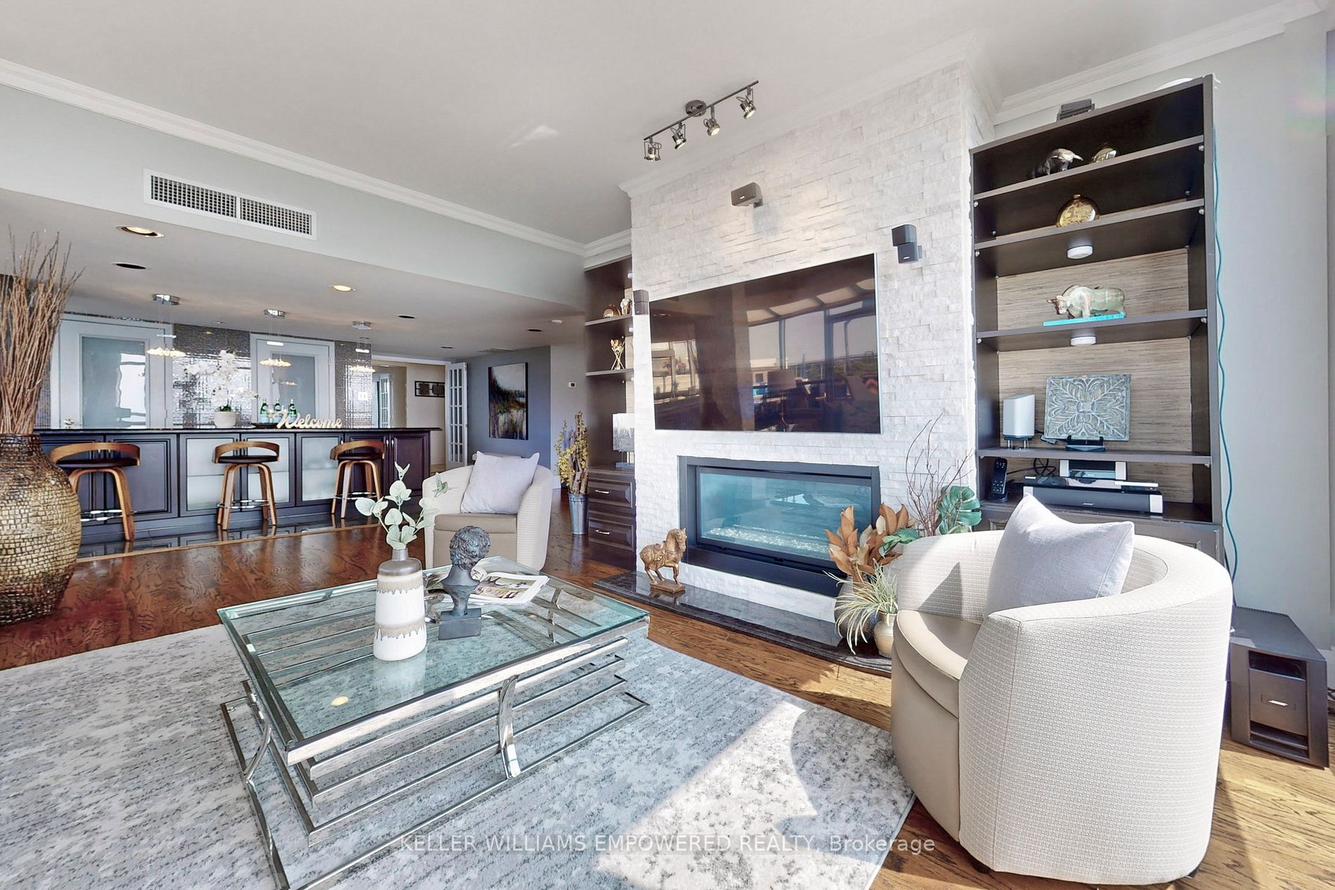 45 Cumberland Lane, #Ph900
