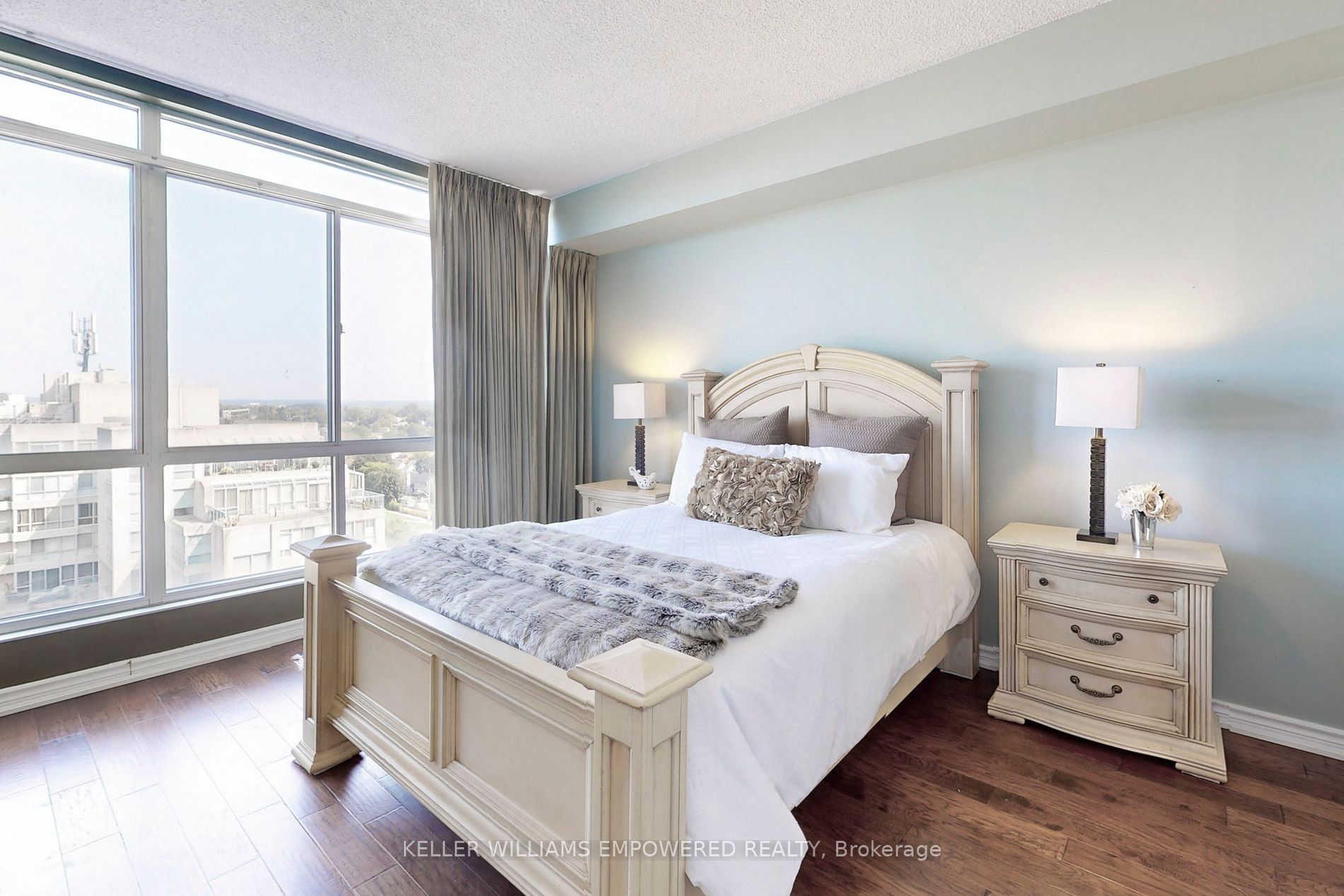 45 Cumberland Lane, #Ph900
