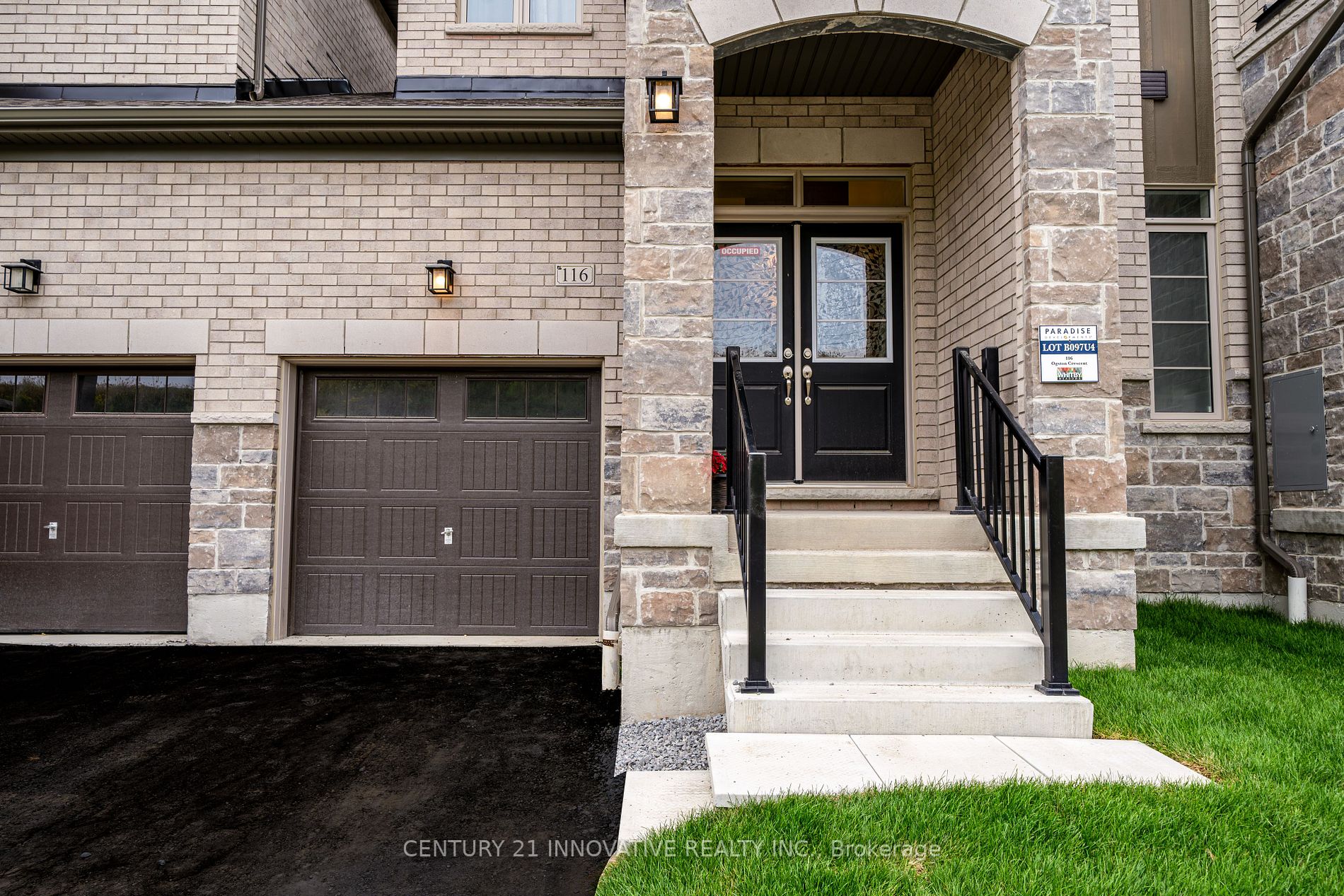 116 Ogston Cres