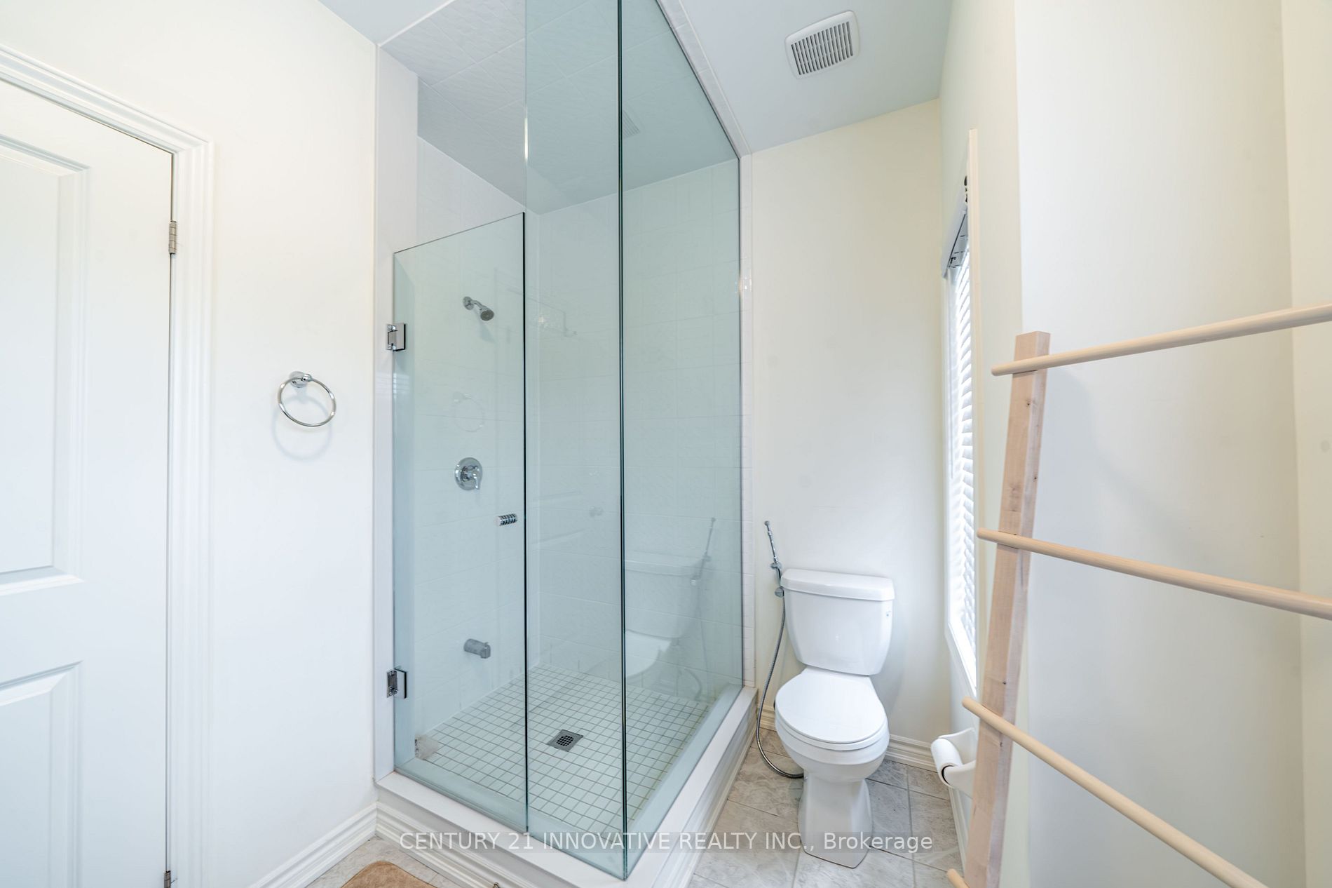 116 Ogston Cres