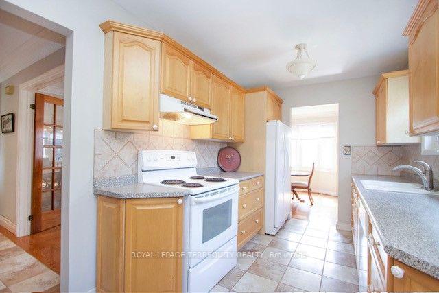 101 Ardwick St