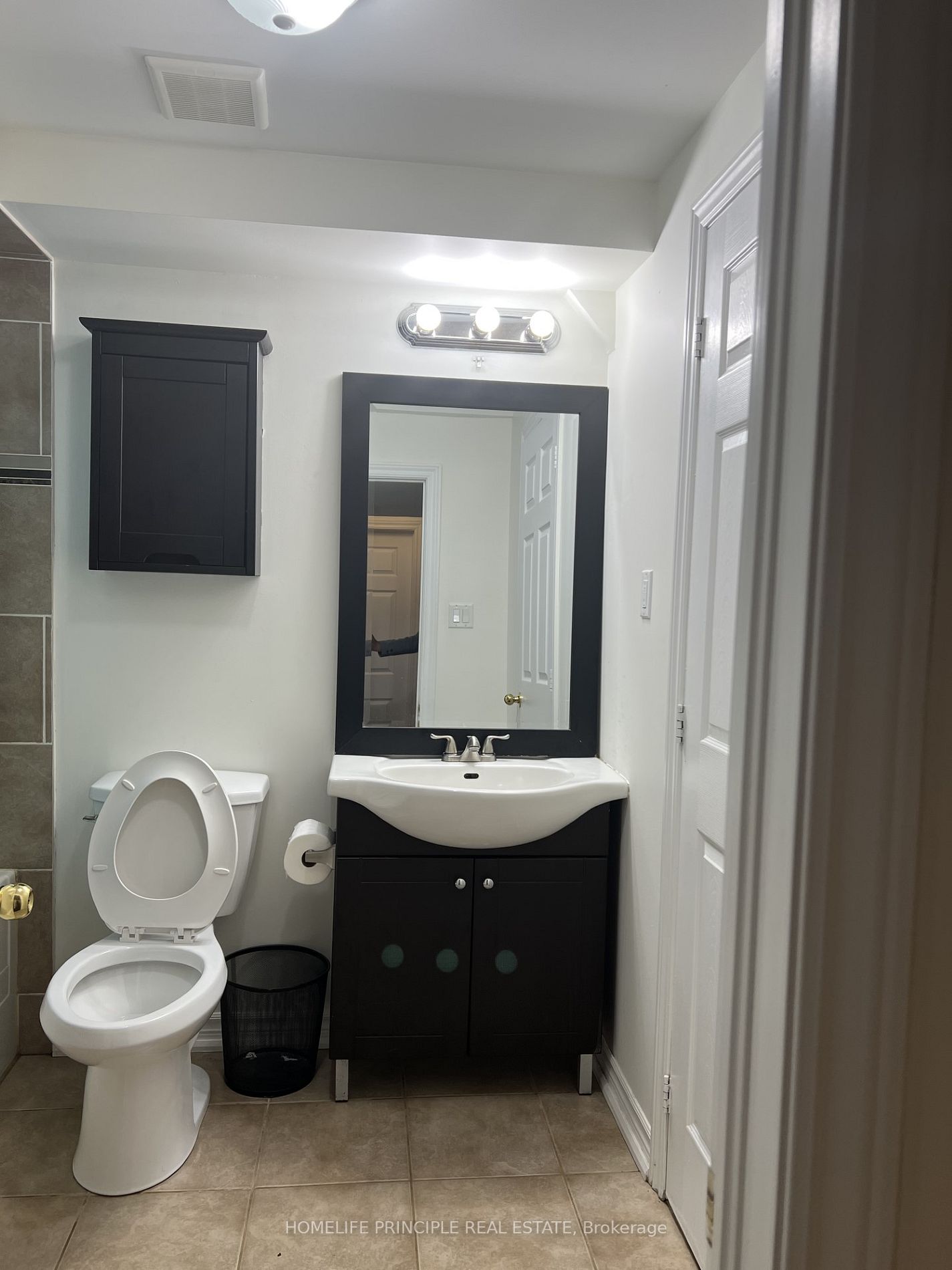 63 Warnford Circ N, #Bsmt