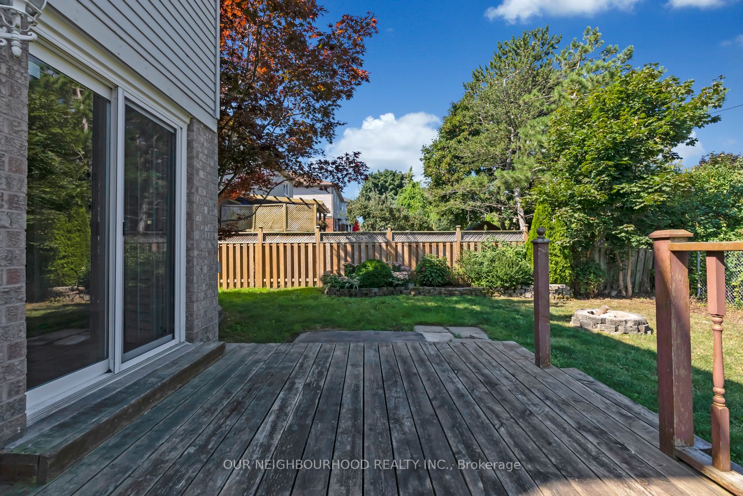 25 Lillian Cres