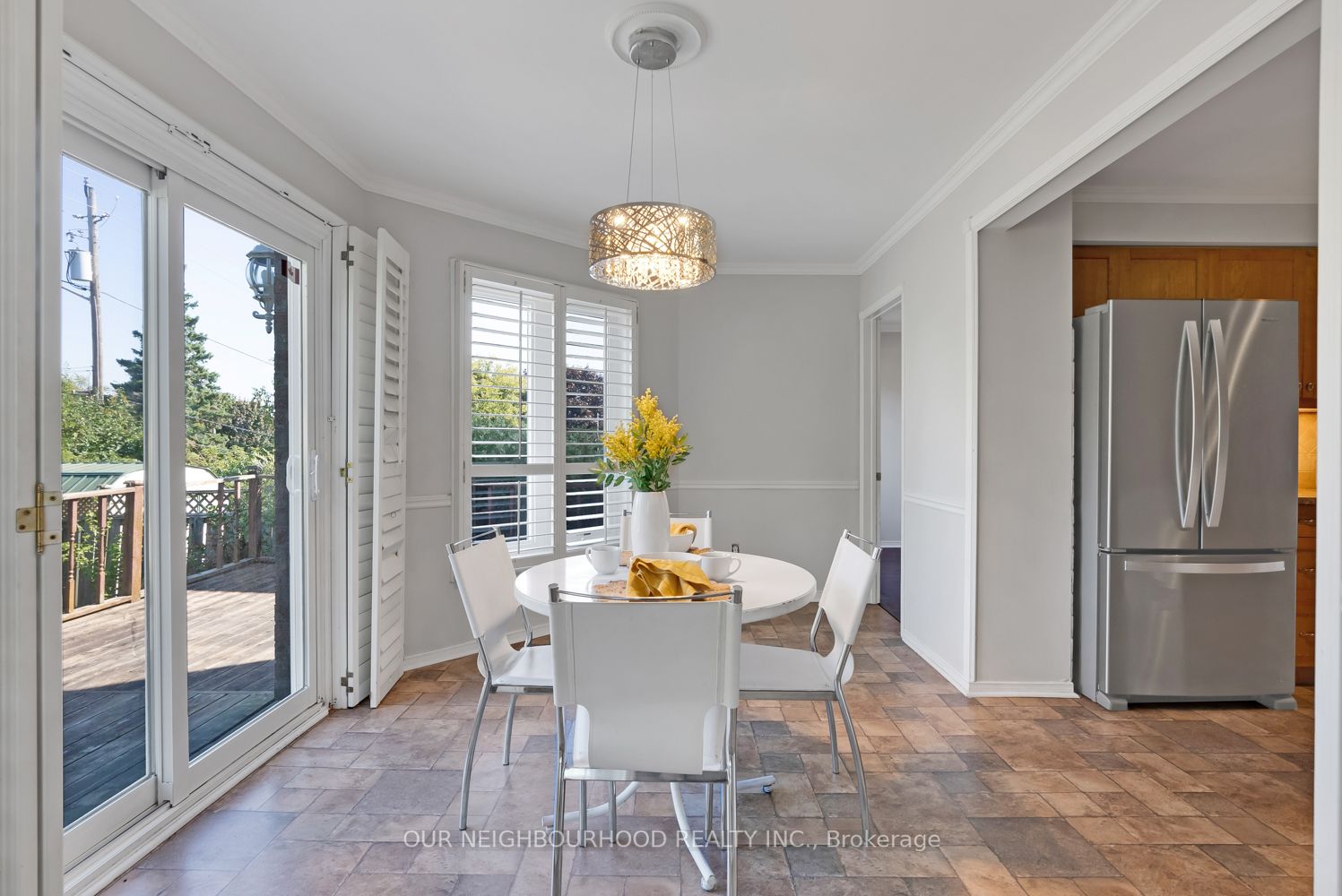 25 Lillian Cres