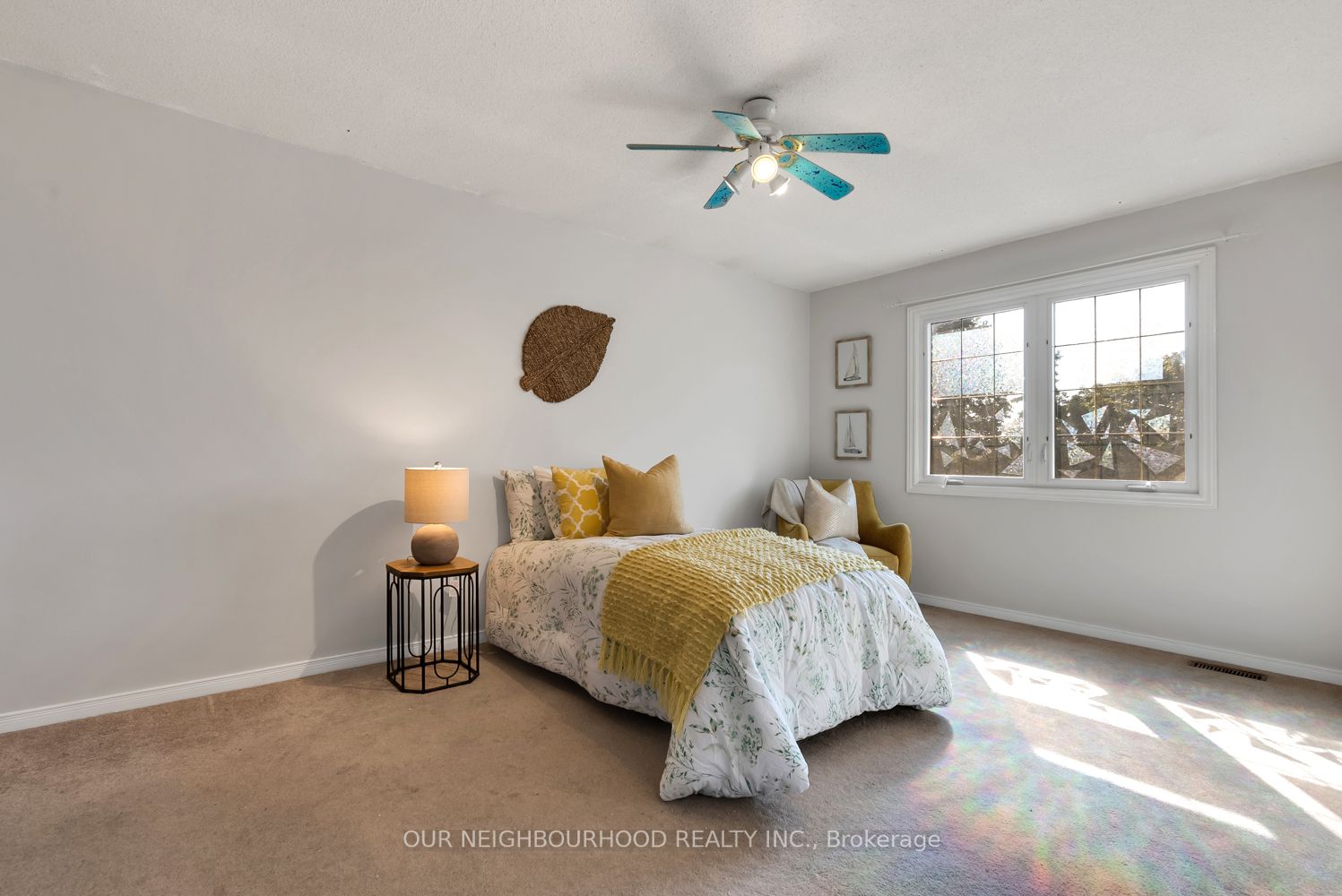 25 Lillian Cres