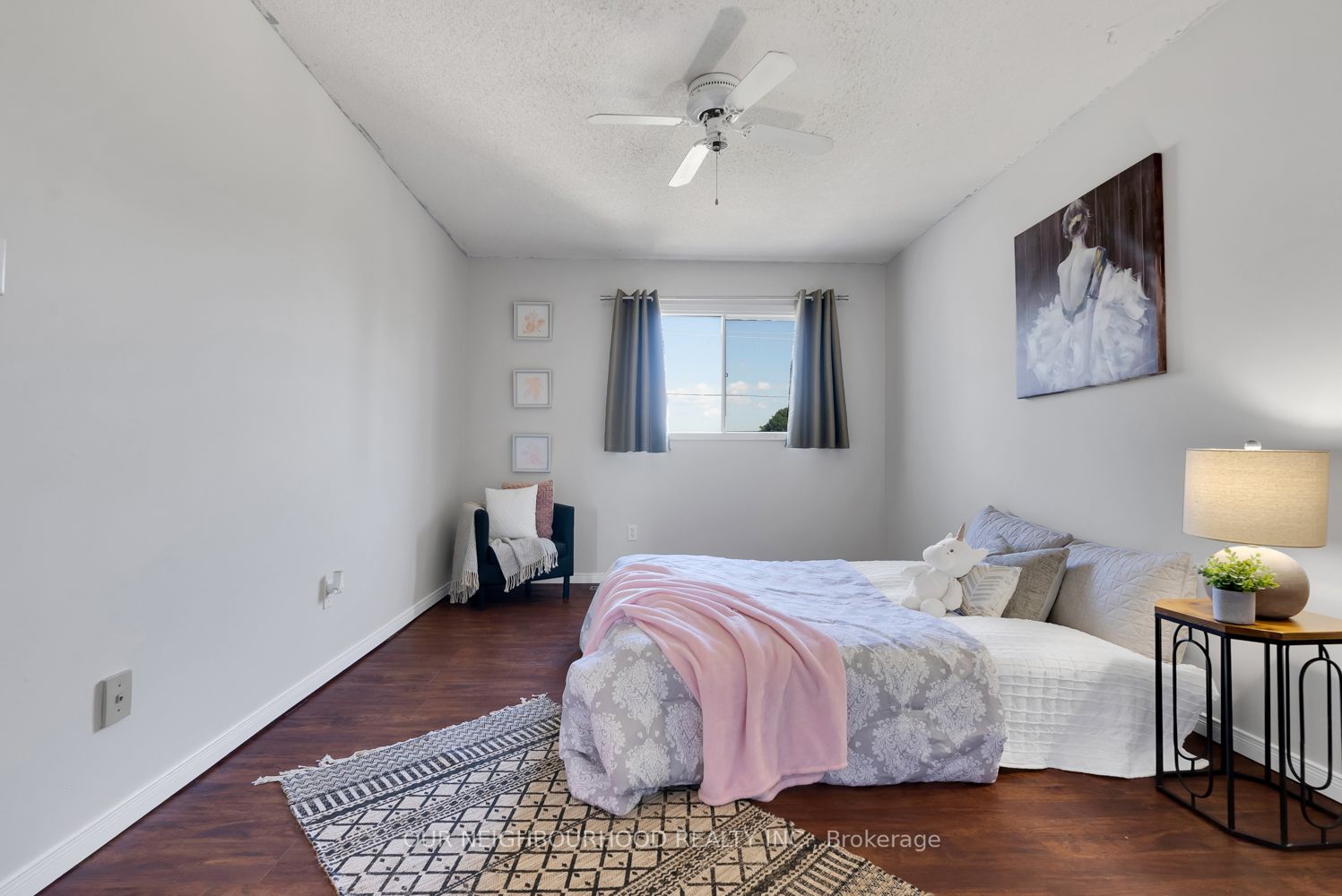 25 Lillian Cres
