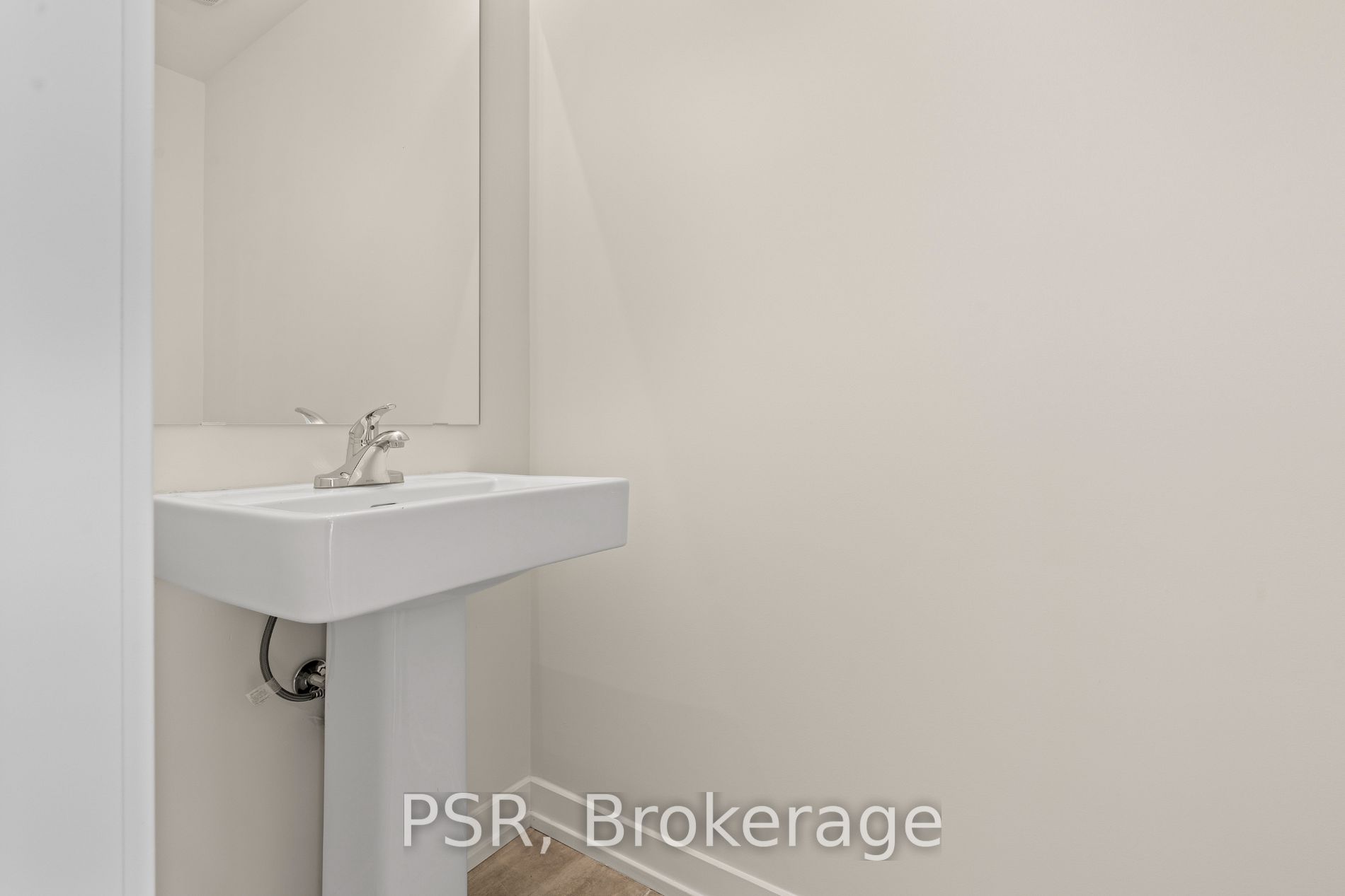 2600 Castlegate Crossing, #84