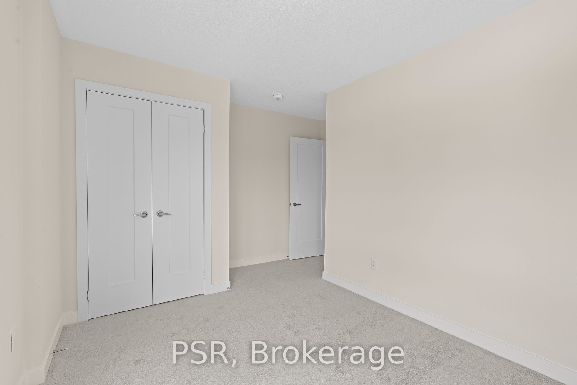 2600 Castlegate Crossing, #84