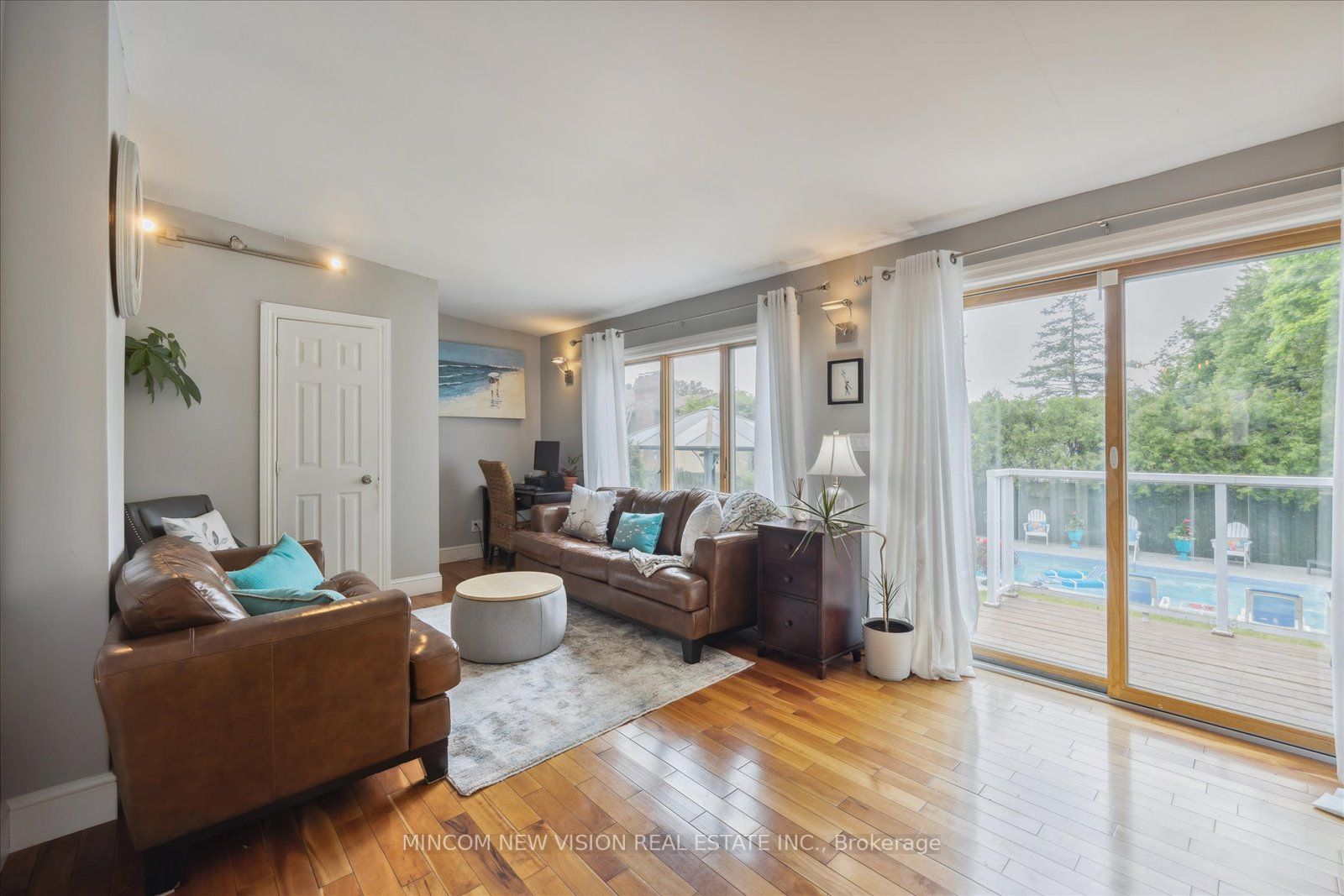 312 Golf St