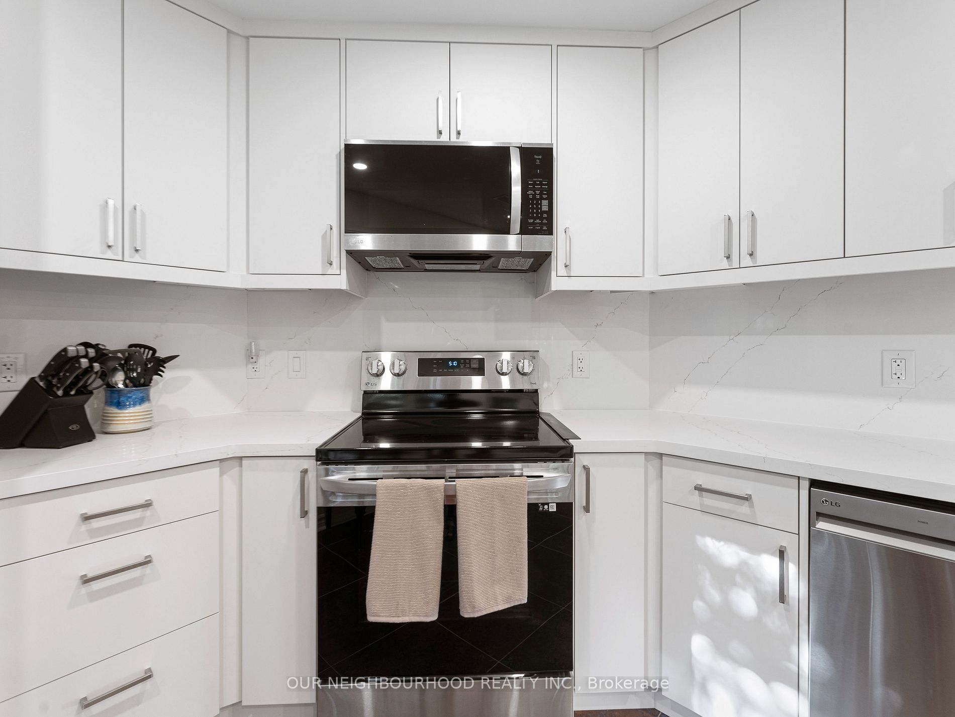 132 Cove Rd, #Bsmt