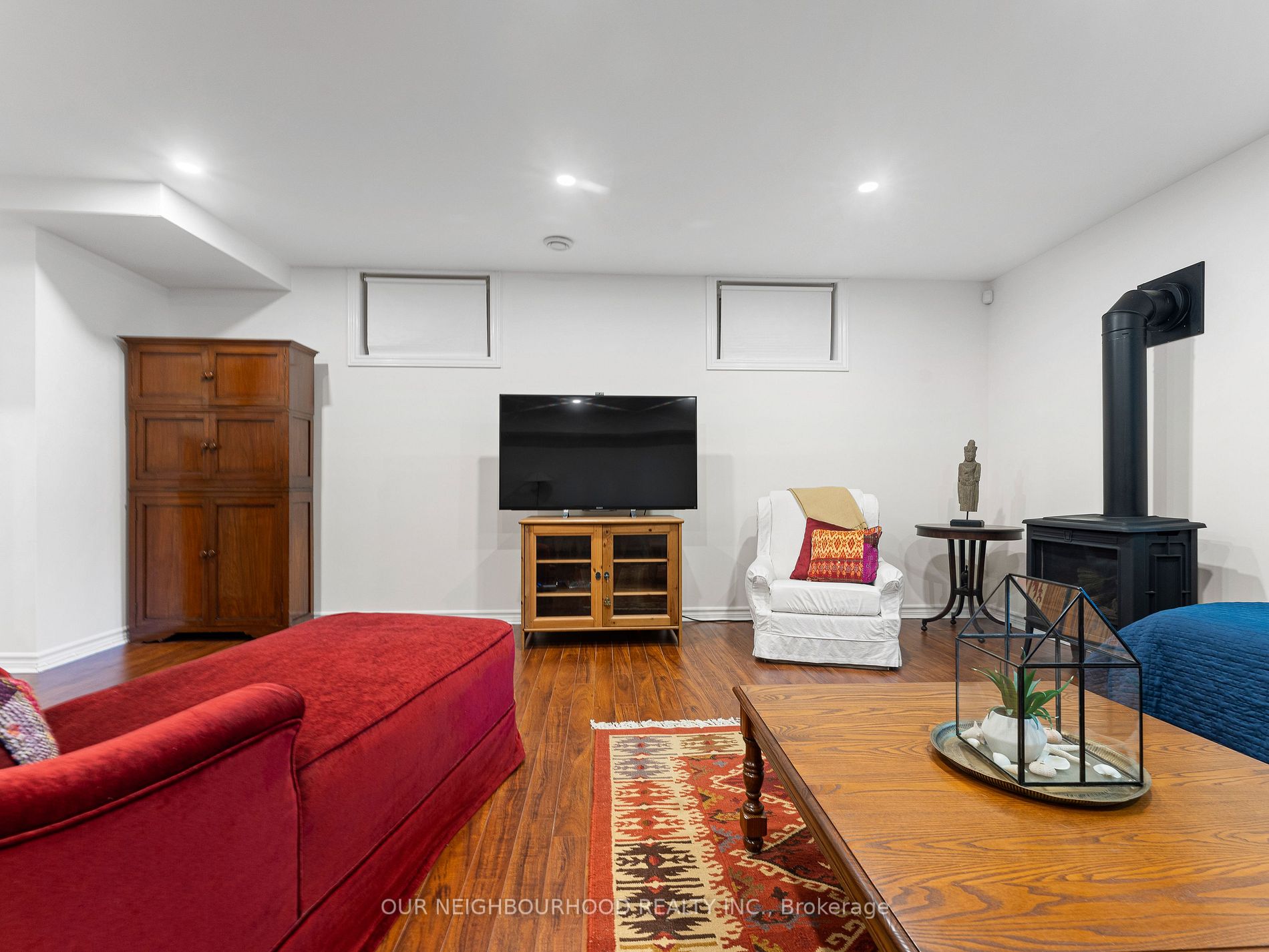 132 Cove Rd, #Bsmt