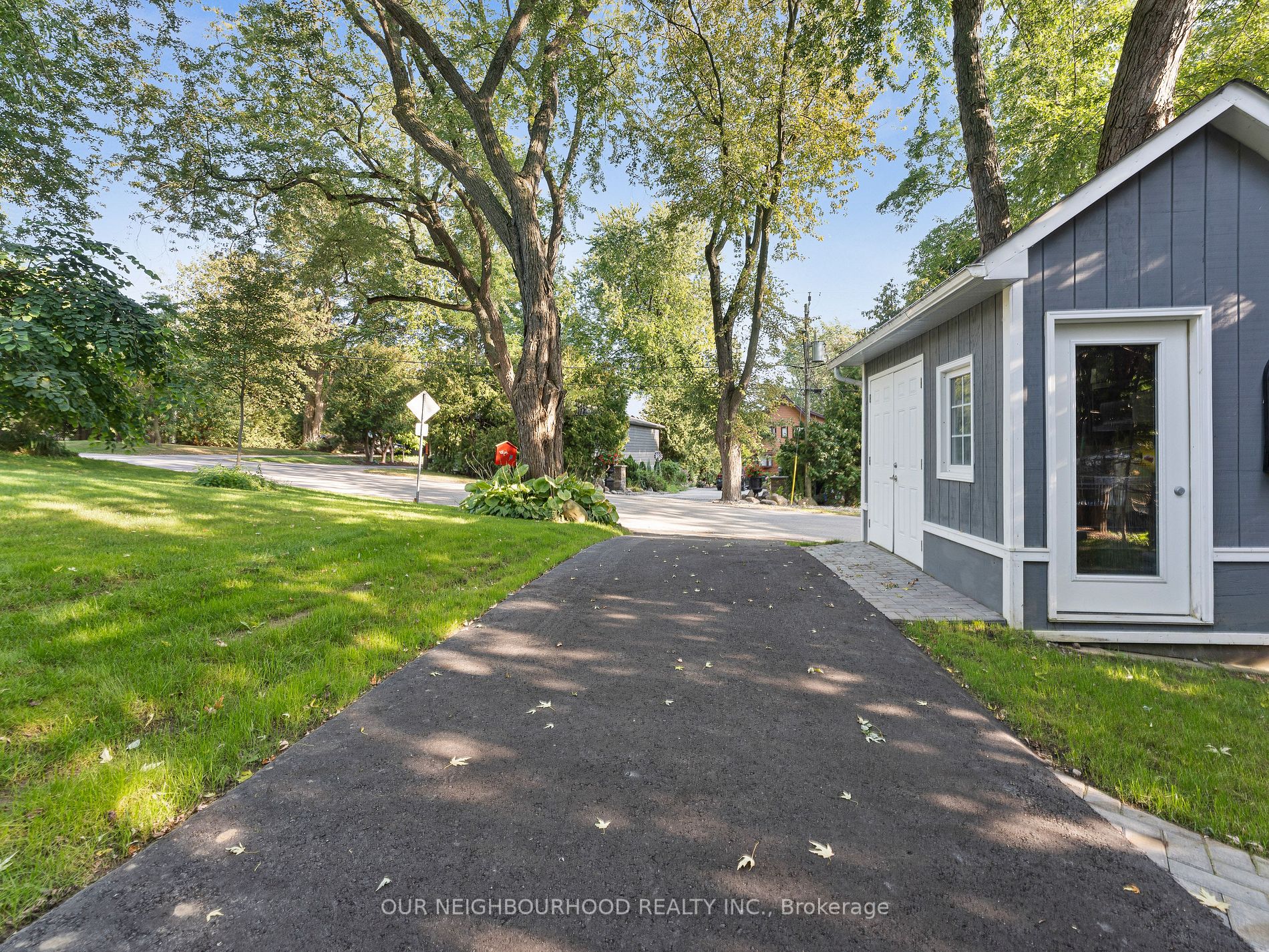 132 Cove Rd, #Bsmt