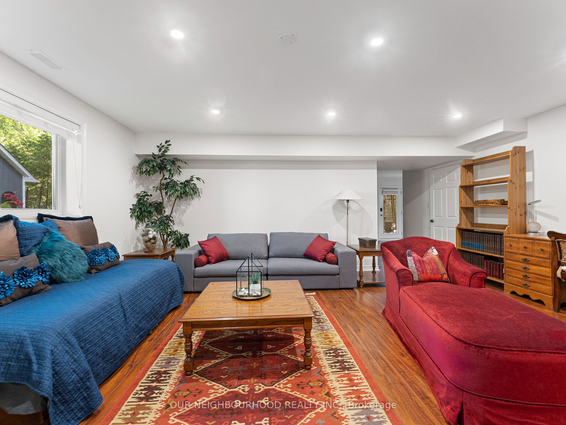 132 Cove Rd, #Bsmt