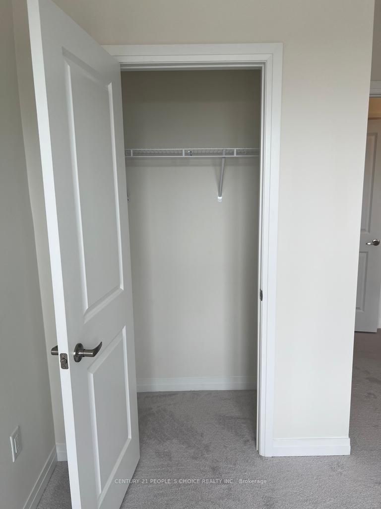 2722 Peter Matthews Drive, #MstrBed