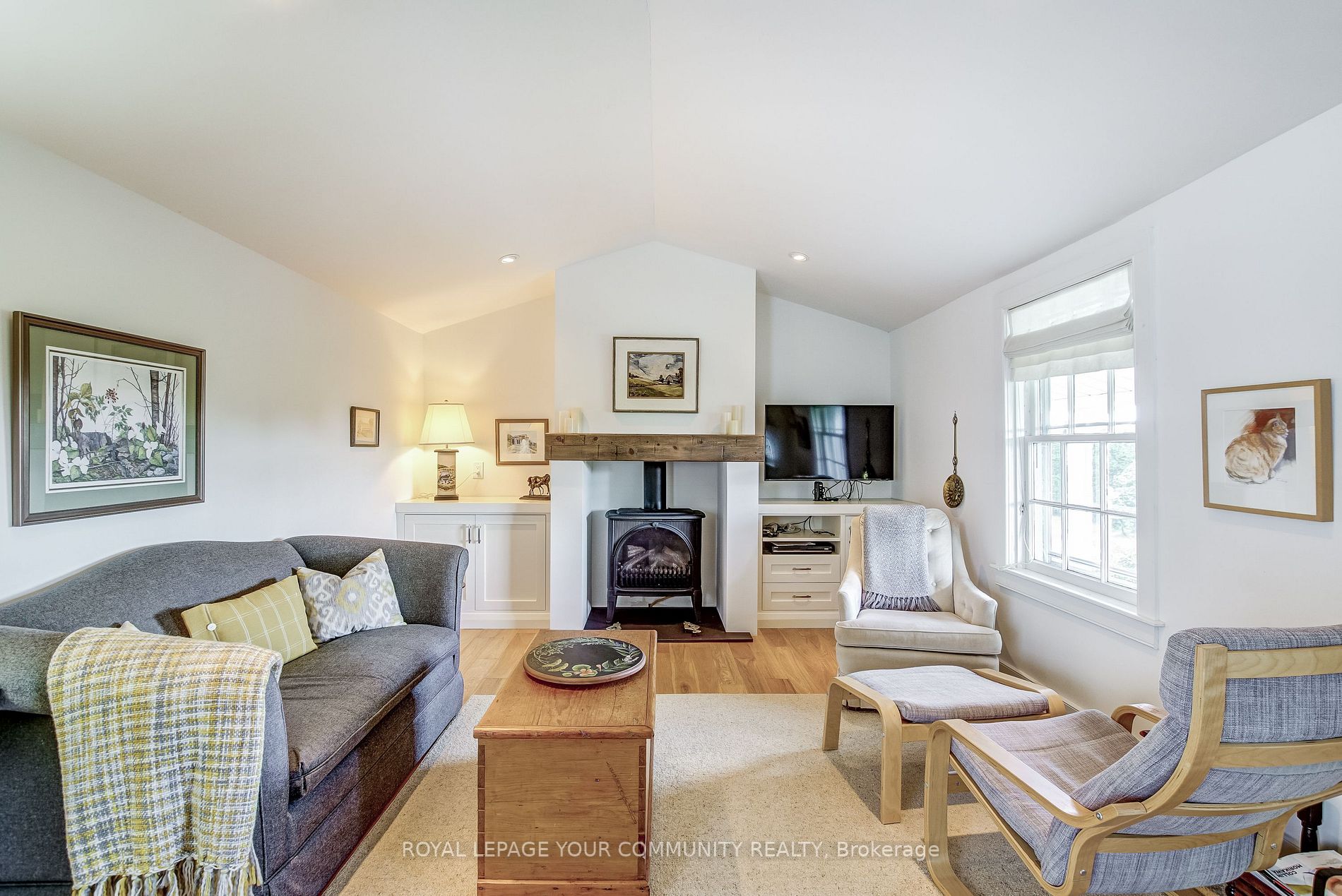 5229 Old Brock Rd