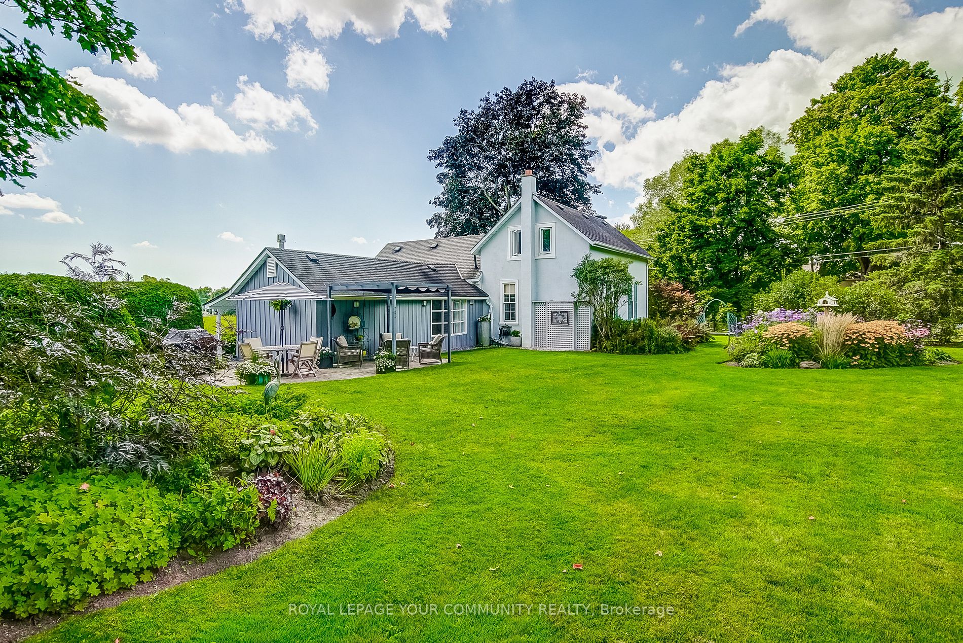 5229 Old Brock Rd