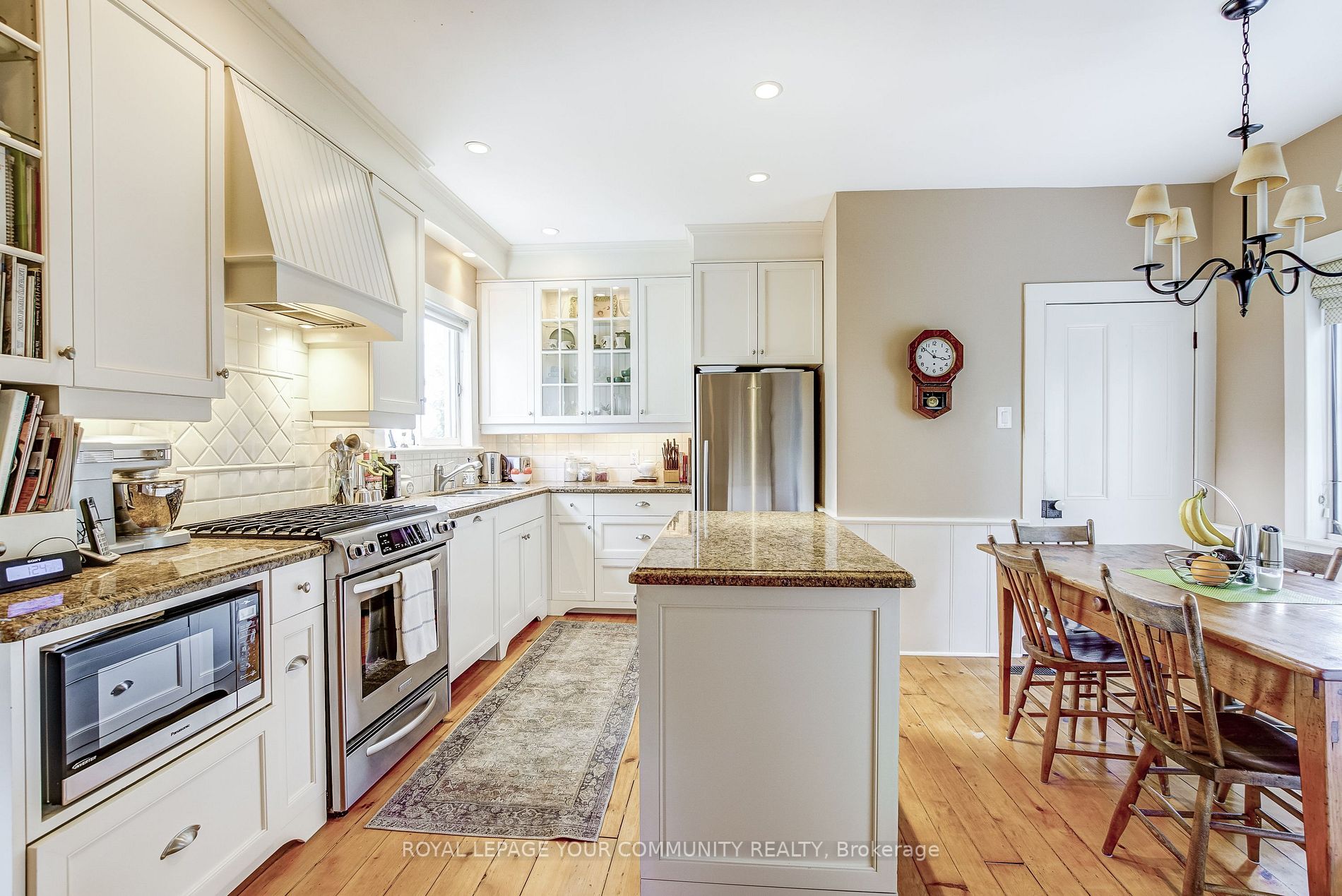 5229 Old Brock Rd