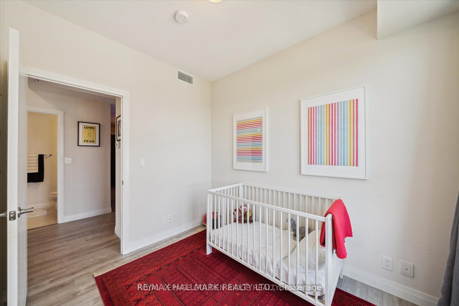 22 East Haven Dr, #523