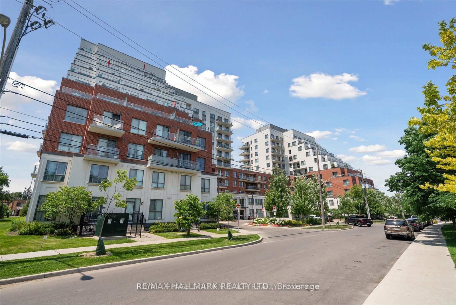 22 East Haven Dr, #523