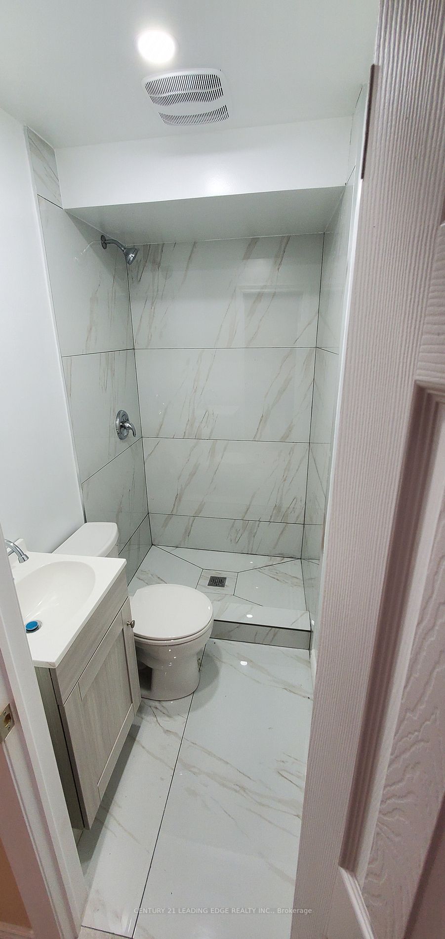 38 Mccullock Crescent, #Bsmt