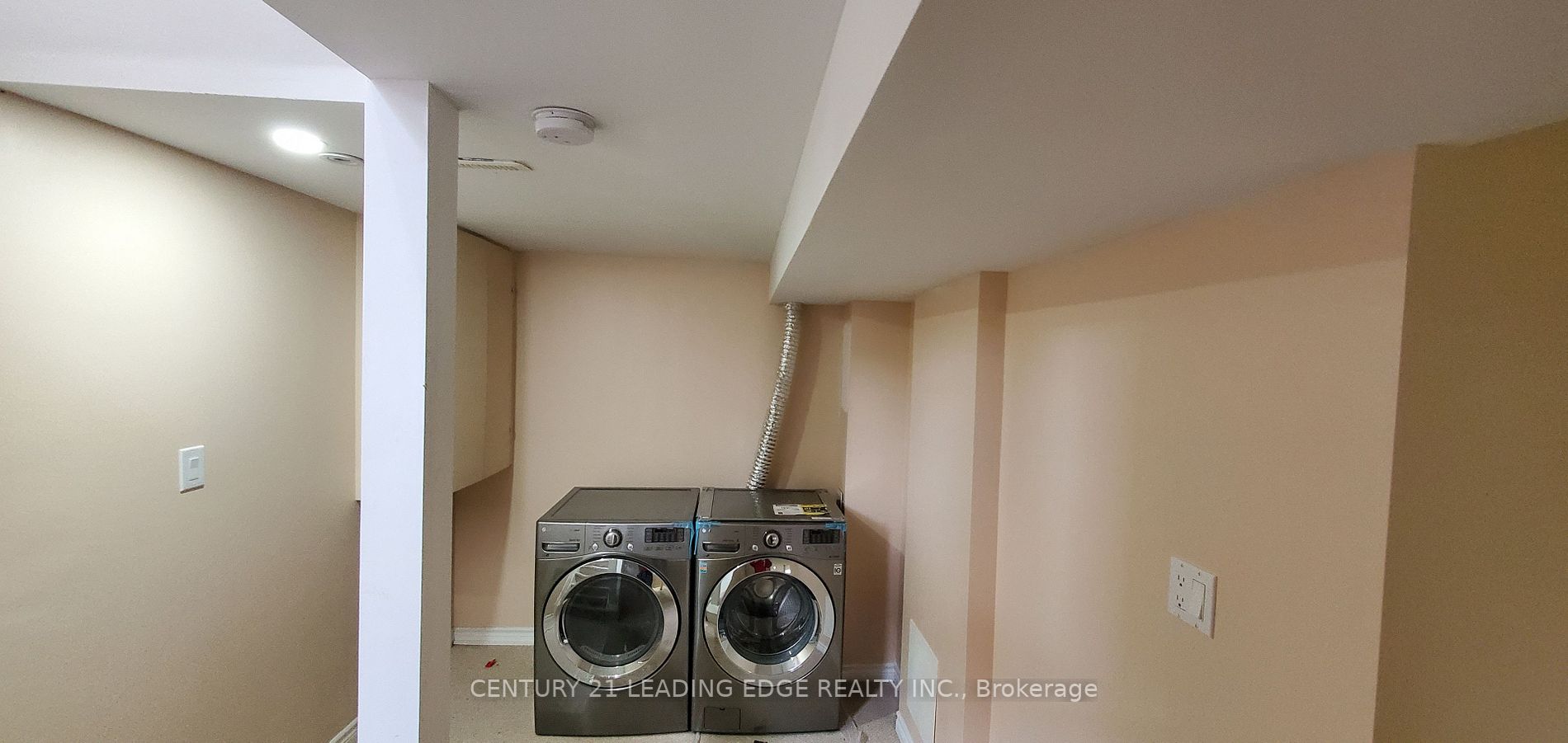38 Mccullock Crescent, #Bsmt