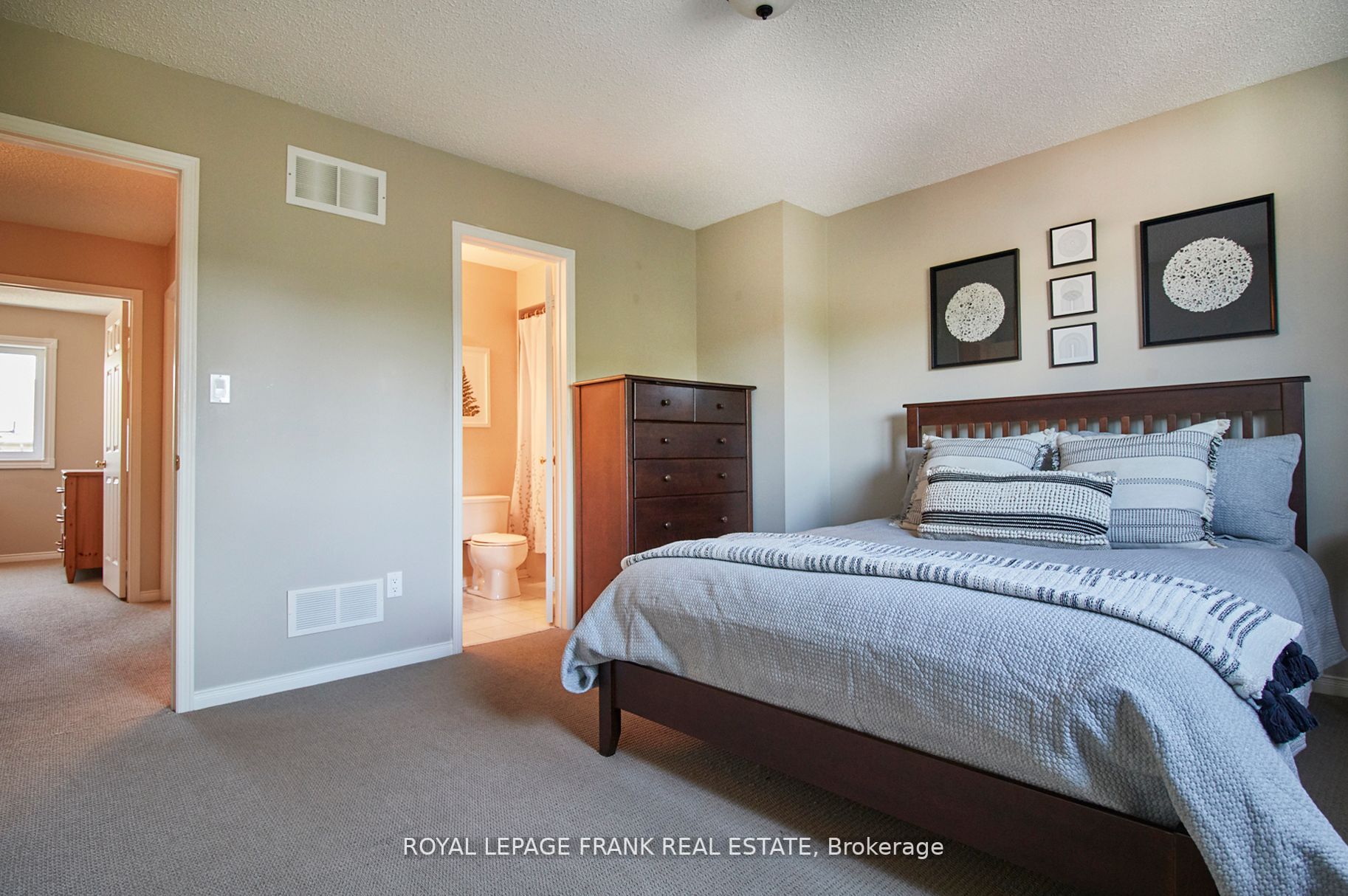 33 Cecil Found Cres