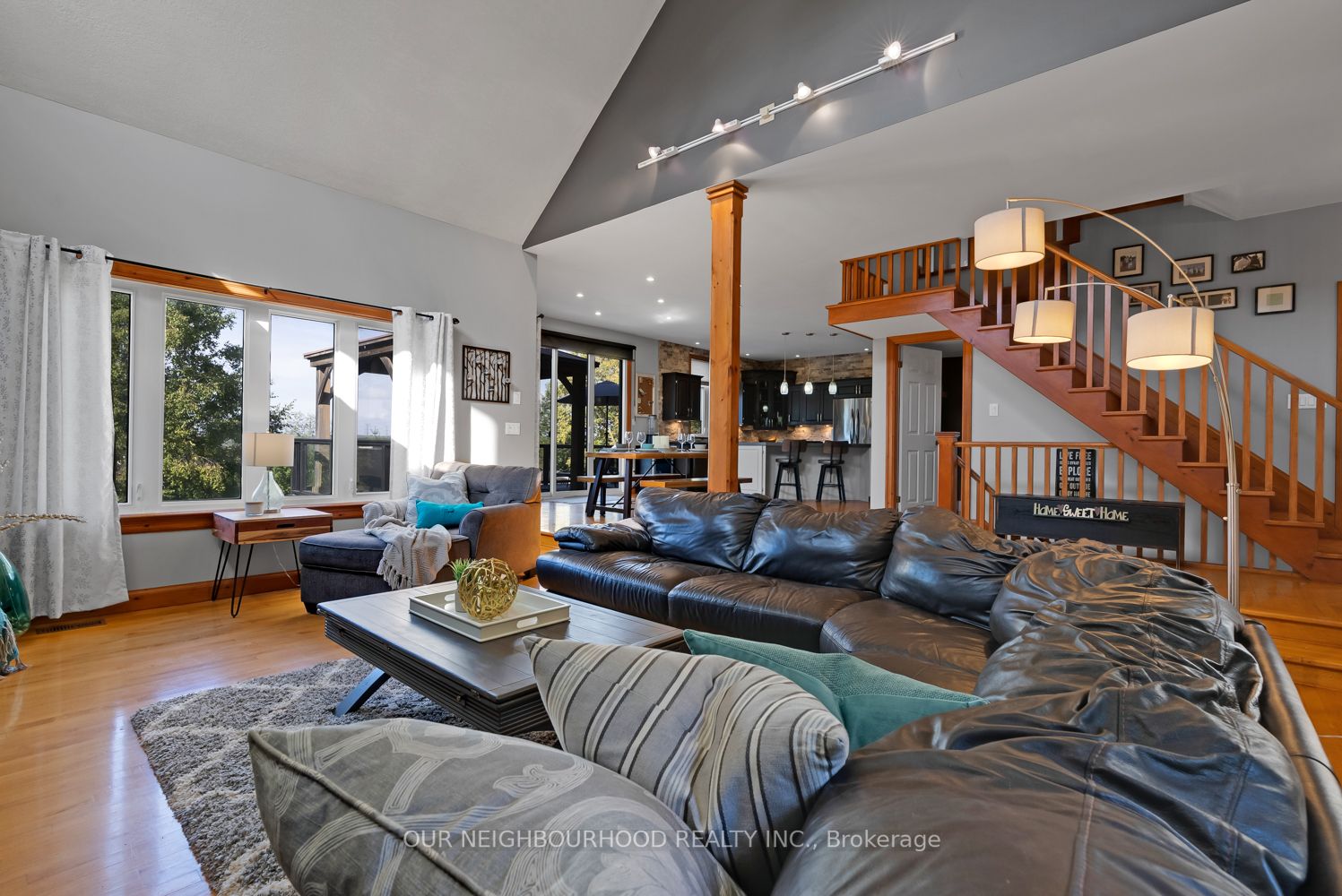 322 Cove Rd