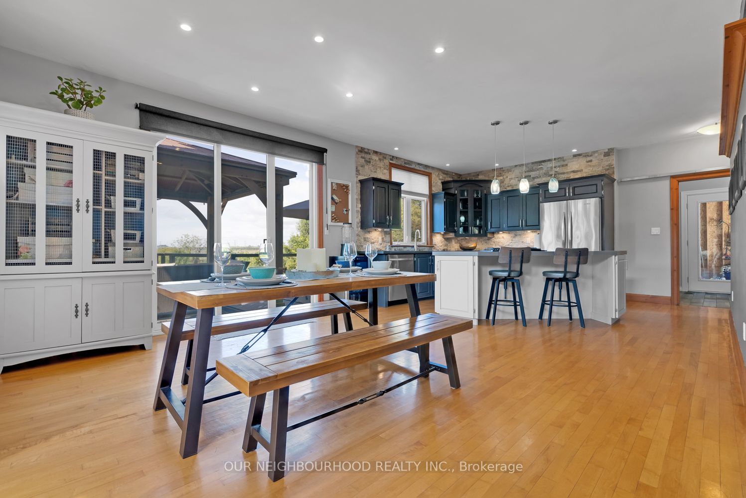 322 Cove Rd