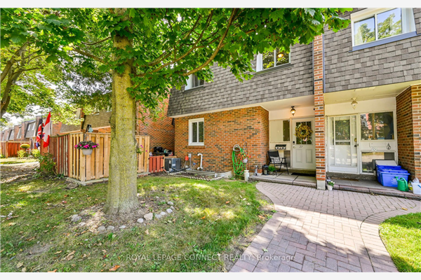 101 Dovedale Dr, Whitby