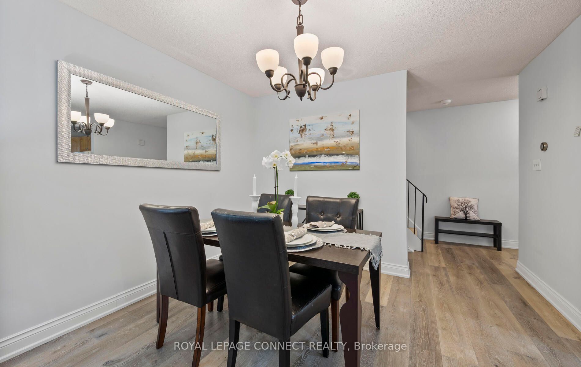 101 Dovedale Dr, #27